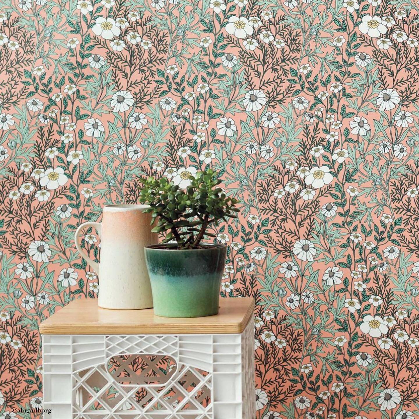 Wallpaper that blooms! (Wallpaper to bring the outside in)⁠⁠
.⁠⁠
A collection of some of my favorite floral wallpapers that remind me of spring blooms. I'll do a post soon on some of the things I consider when choosing a wallpaper for a space, but he