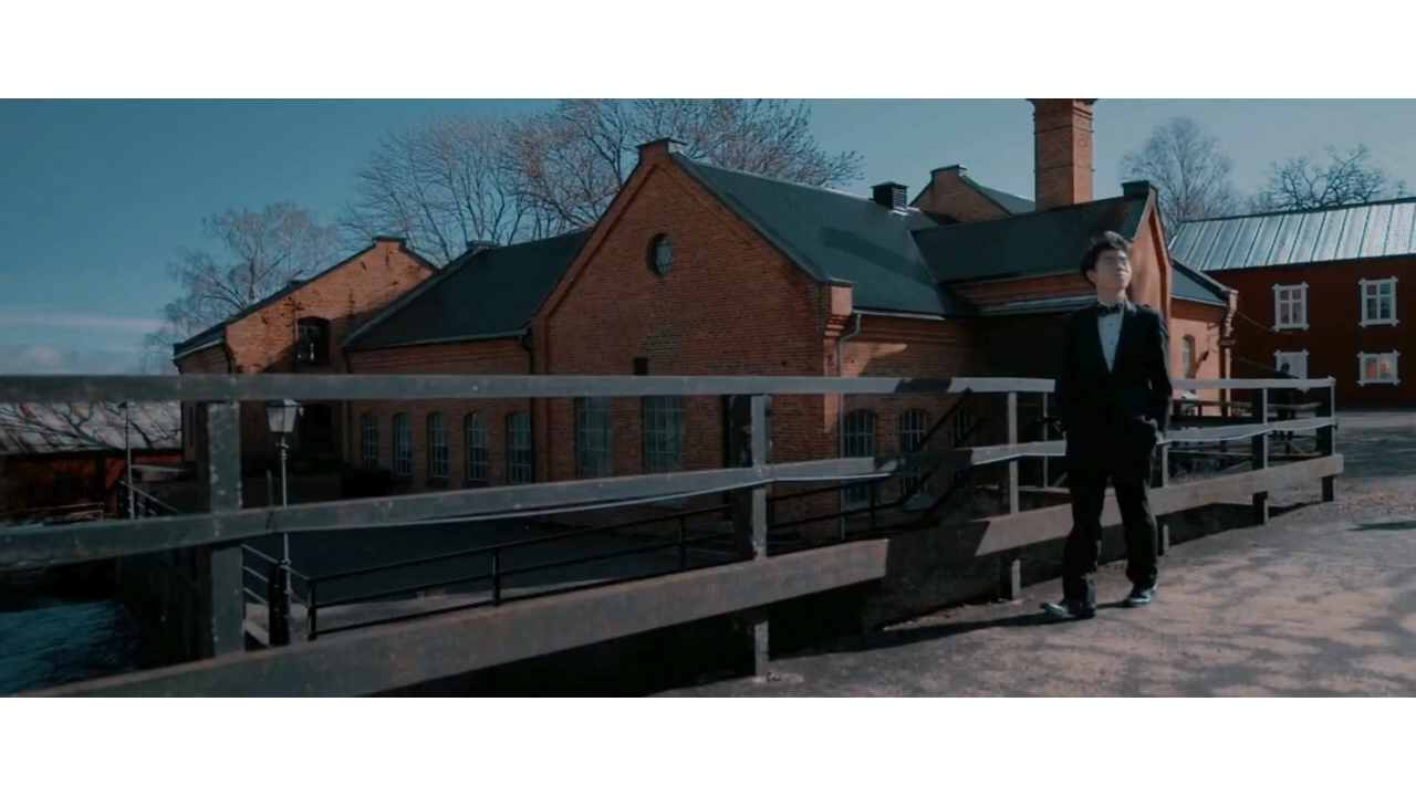 videoframe_0 (1).png
