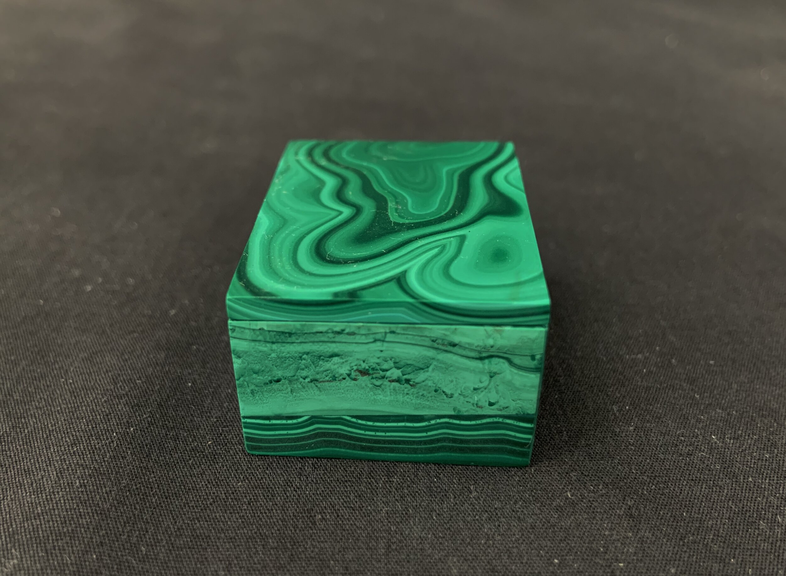 Natural Treasures Minerals and Fossils, Austin, Texas, malachite box from Congo, Zaire (Copy)