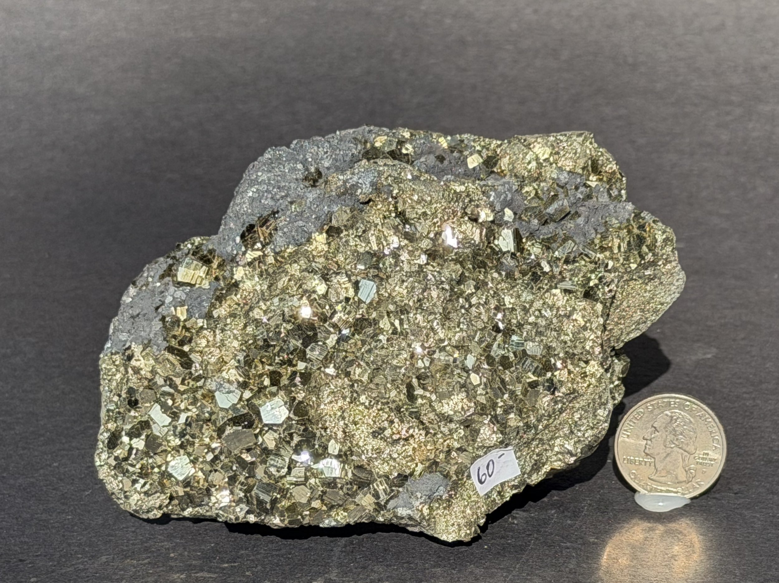 Pyrite clusterMPCC2.jpg