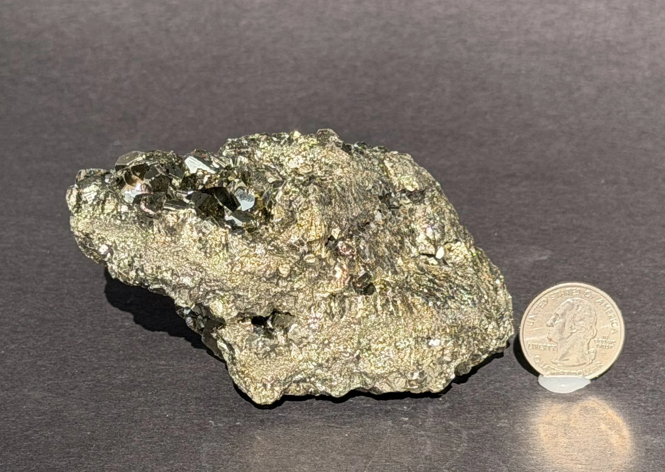 Pyrite cluster 3d.jpg