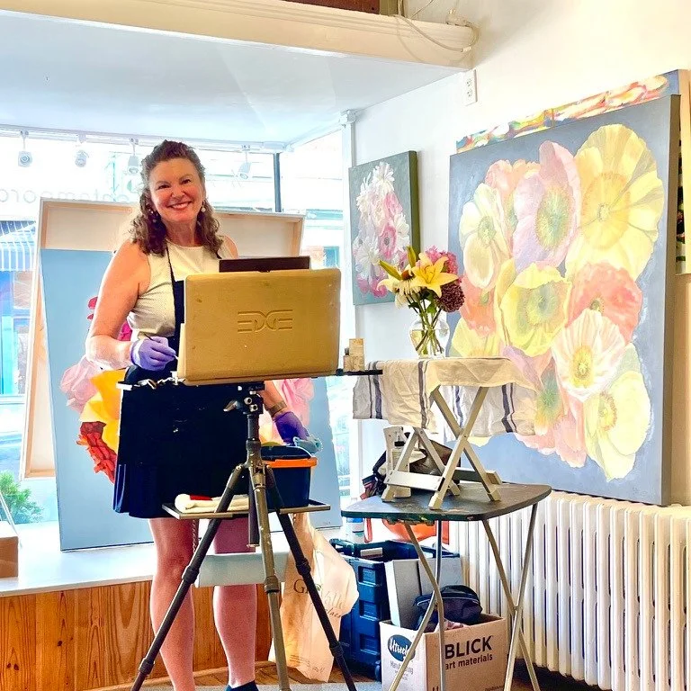 I'll be "live" painting at @joflemingart tomorrow, May 1st, from 10-2. New work will be on display. Please stop by and say hi! 

#annapolisartist #flowerpainting #floralart #contemporaryart