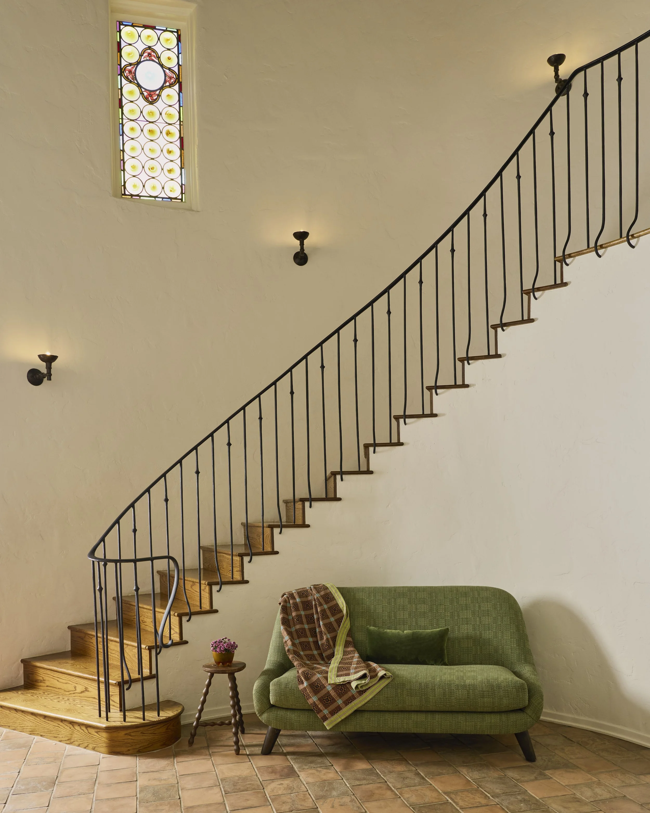 Green_Couch_10.jpg