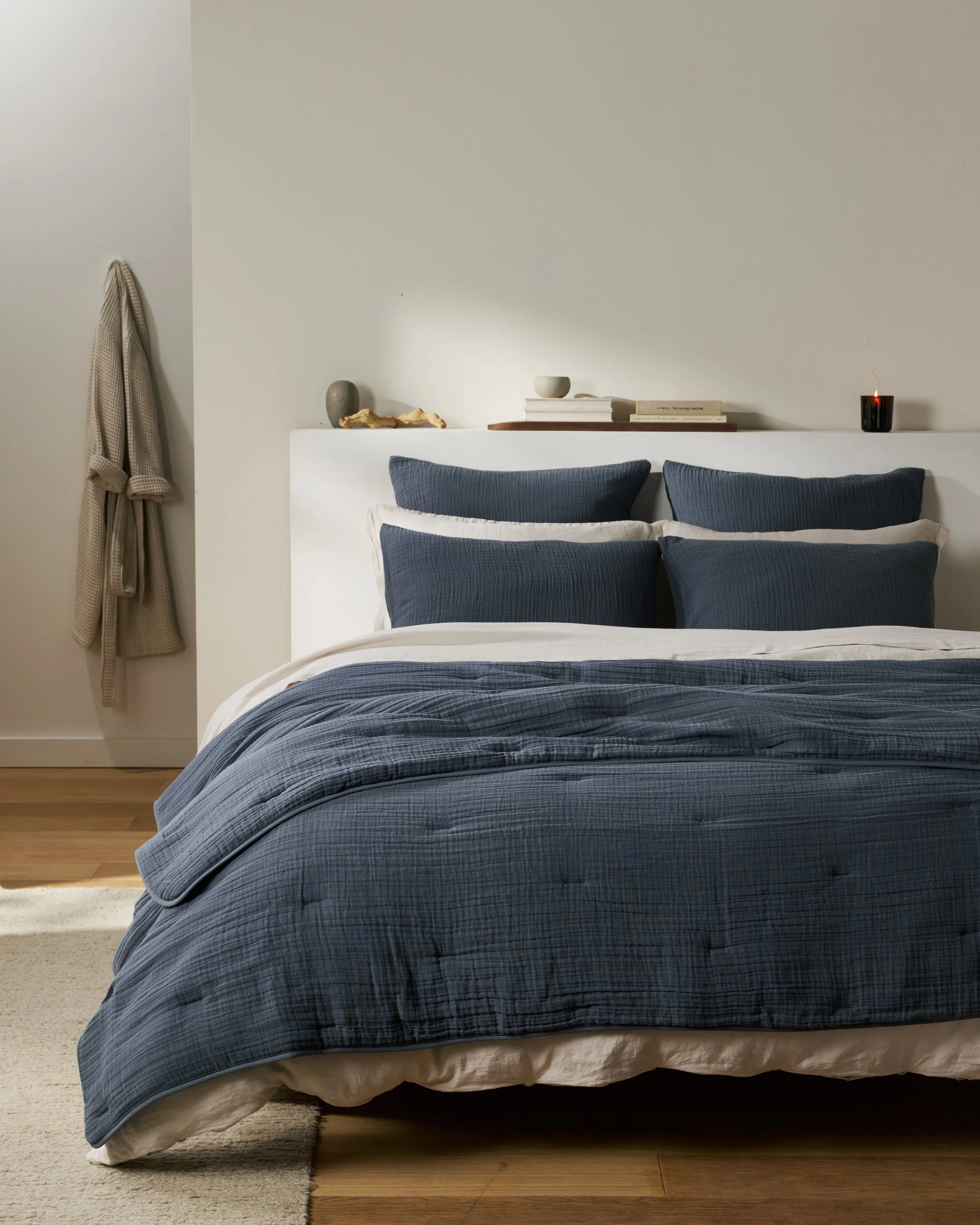 linen_dusk_organic-cloud-cotton_pebble_lifestyle_1950.jpg