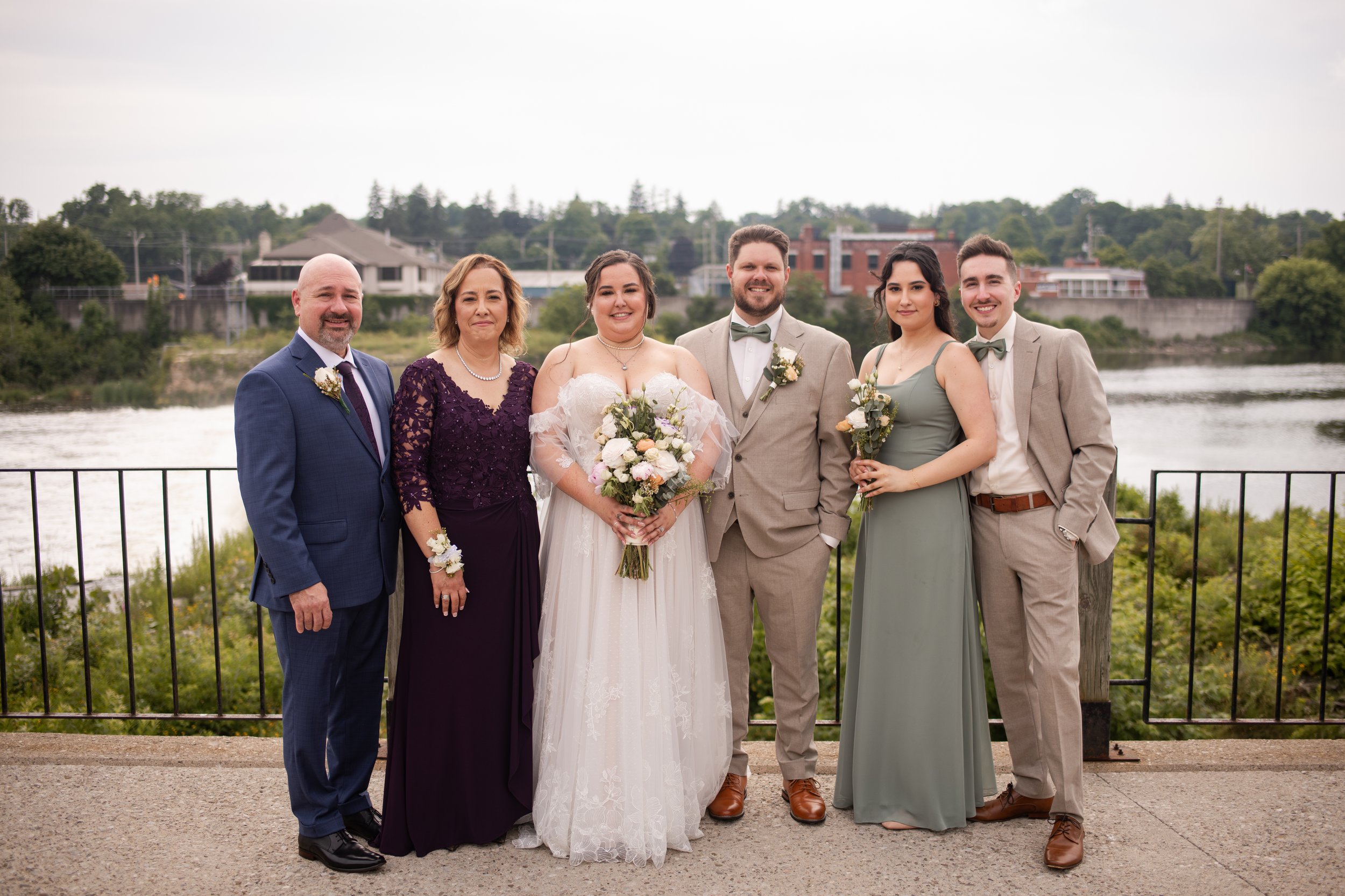 ARWeddingGRO22.jpg