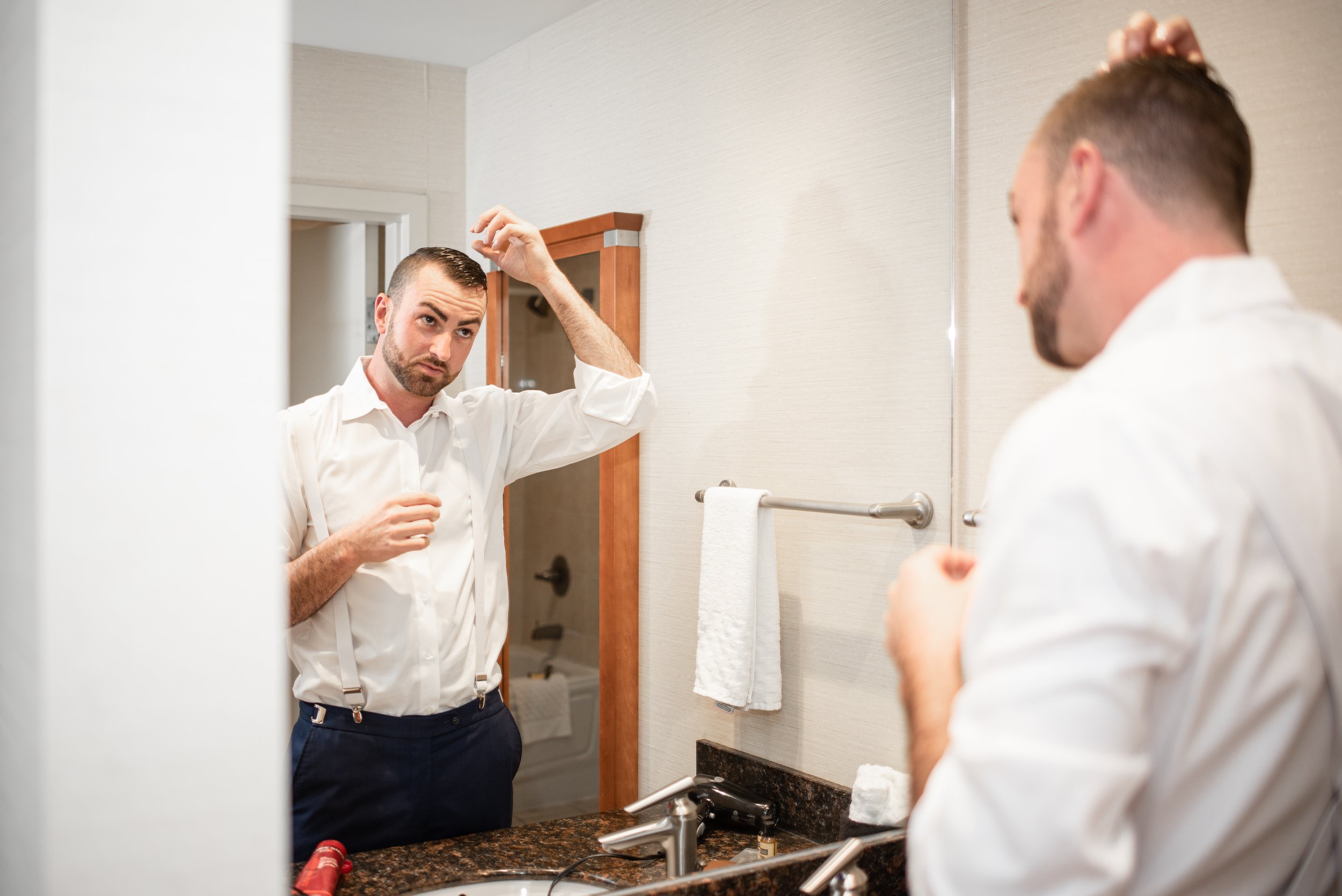 Mississauga Elopement Photographer