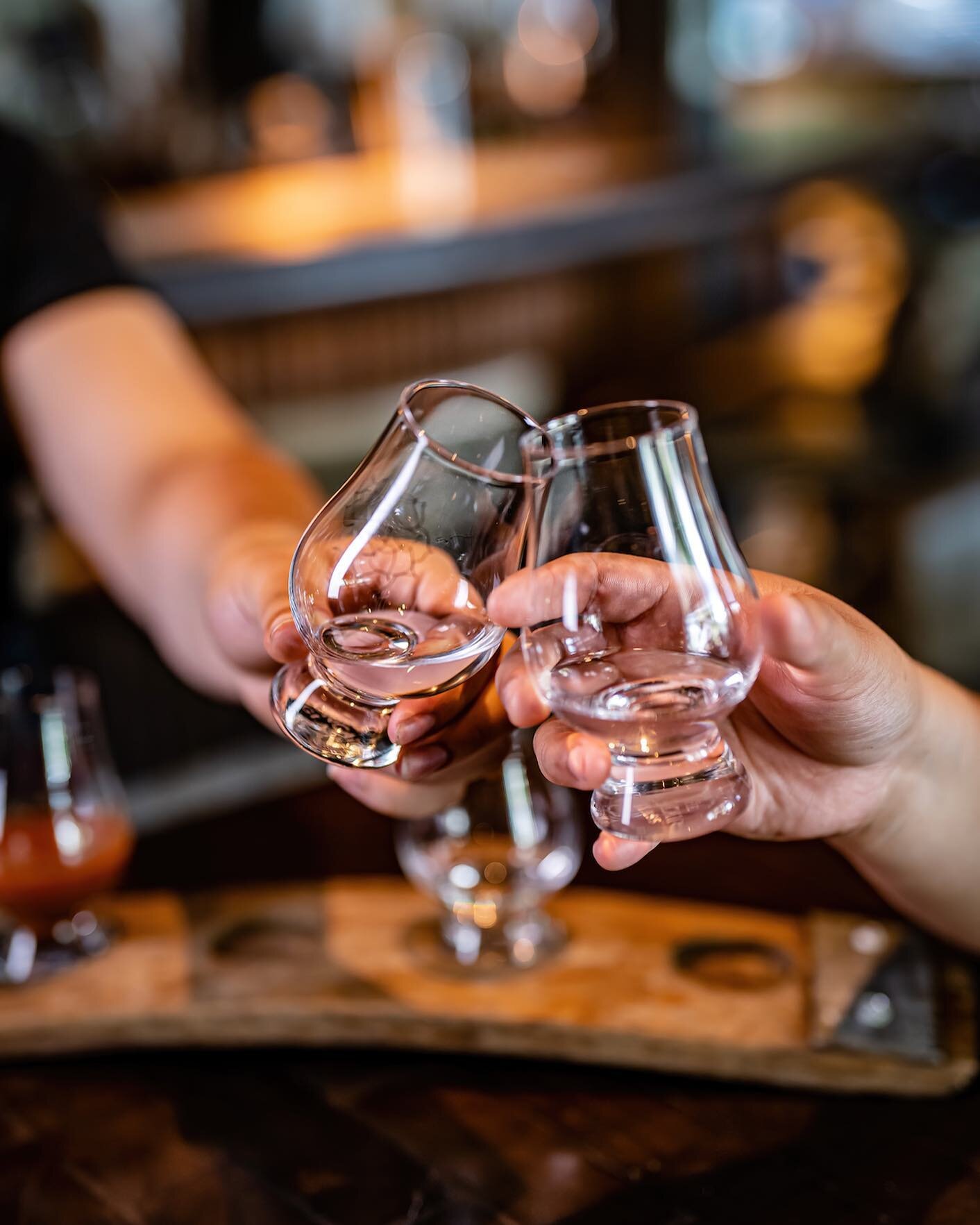 If you've never had tequila or mezcal in flight form, it's time to change that. Doors open at 5PM.
.
.
.
.
.
#DlenaDC #RSHospitality #ChefRichardSandoval #WashingtonDC #MtVernonTriangle #DistrictofColumbia #DistrictEats #DCeats