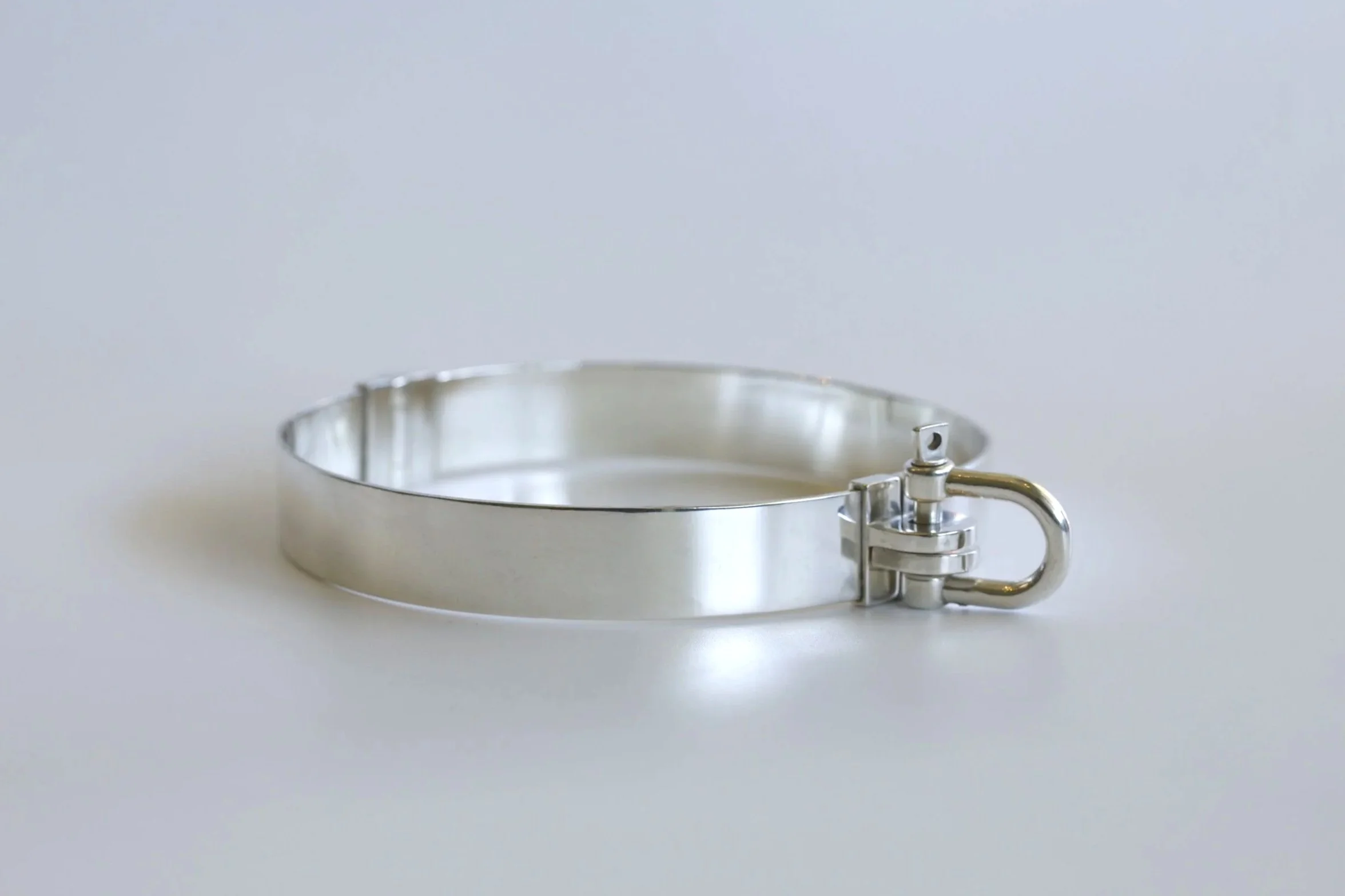 COLLAR 01