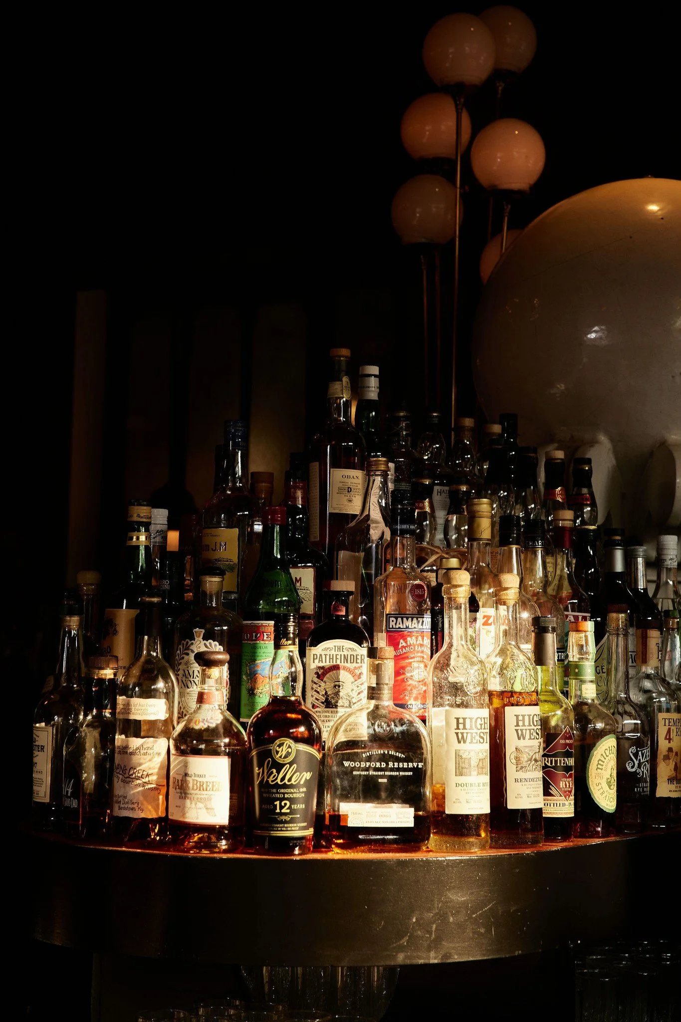 If you're just dropping in for a casual bite or a cocktail, our clover shaped, marble bar is first-come, first-served. We think it&rsquo;s one of the best seats in the house.

 #BallardAvenue #visitseattle #seattlerestaurants #holidayseason #brunchy 