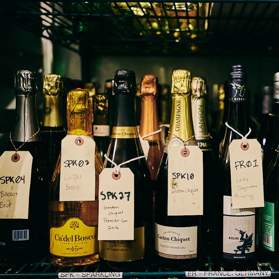 Bottles are chilled, reservations are open. Book through @opentable or through our website.

📸 @sarahflotard 

#stoneburnerseattle #bubbles #champange #holidayinseattle