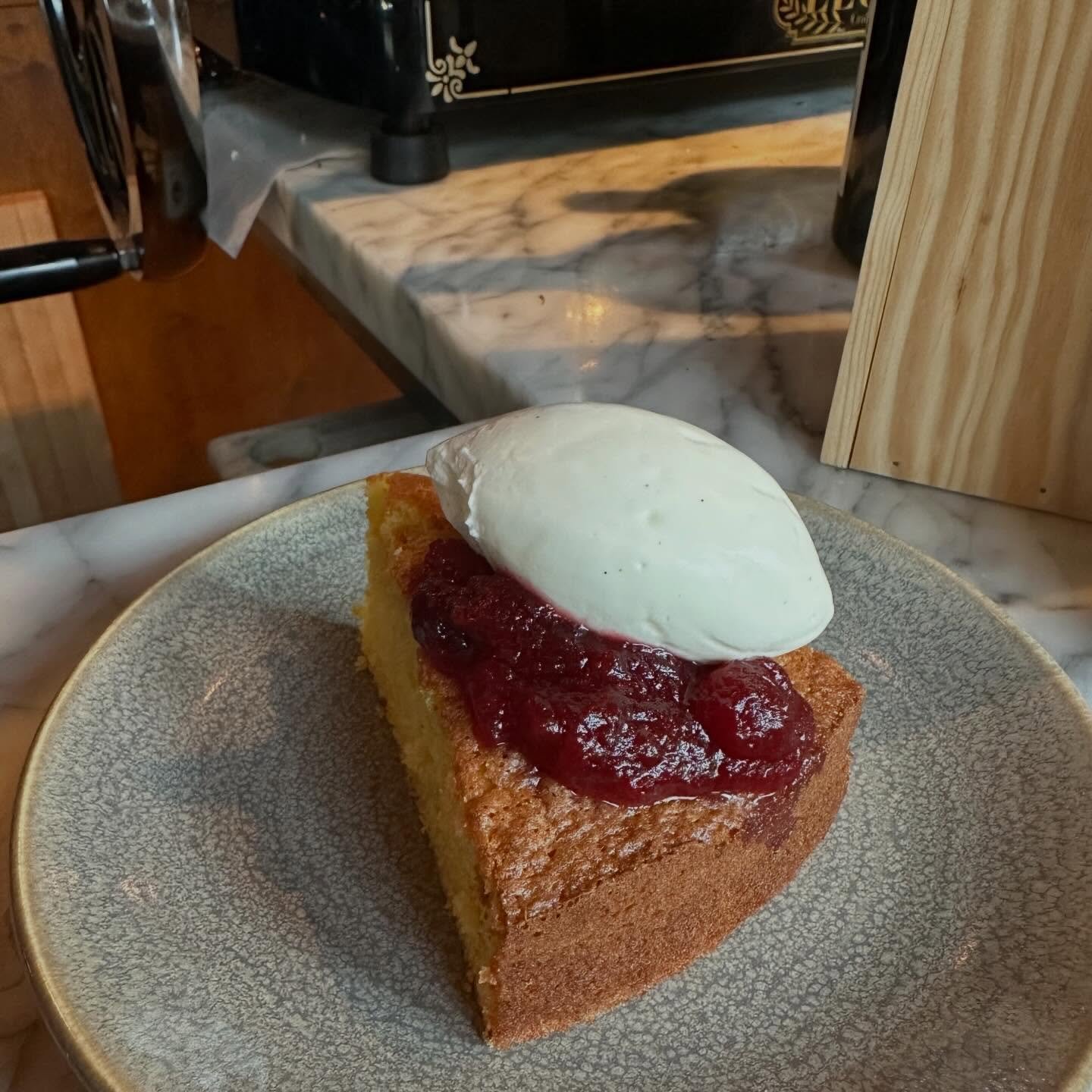 SUNDAY PASTRY 
Orange olive oil cake with cranberry compote / mascarpone whip

#ballardfarmersmarket #sundaymarket #pastry #breakfastcake #seattle