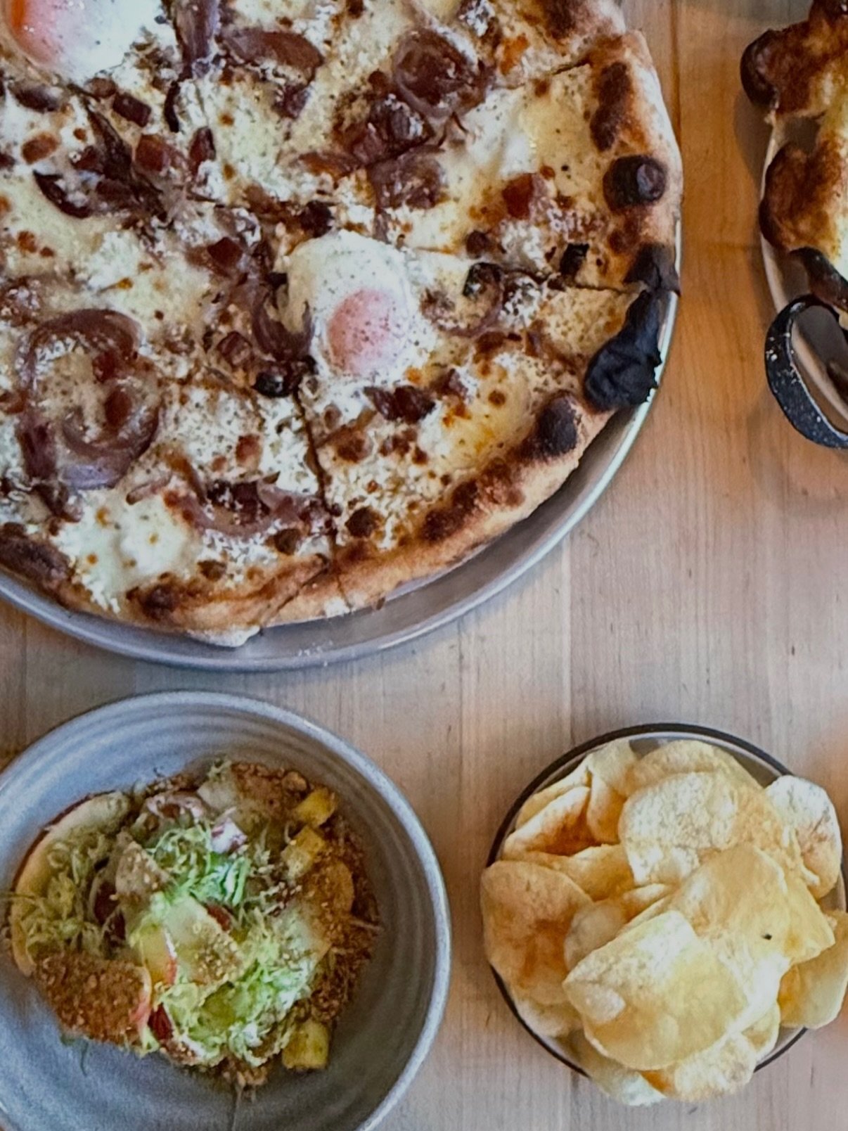 GOOD MORNING. Serving breakfast/lunch until 3 pm. Reserve a table or swing by if you&rsquo;re on the Ave for @sfmamarkets 

#thankafarmer #sundaysinballard #seattlerestaurants #areweclassicyet