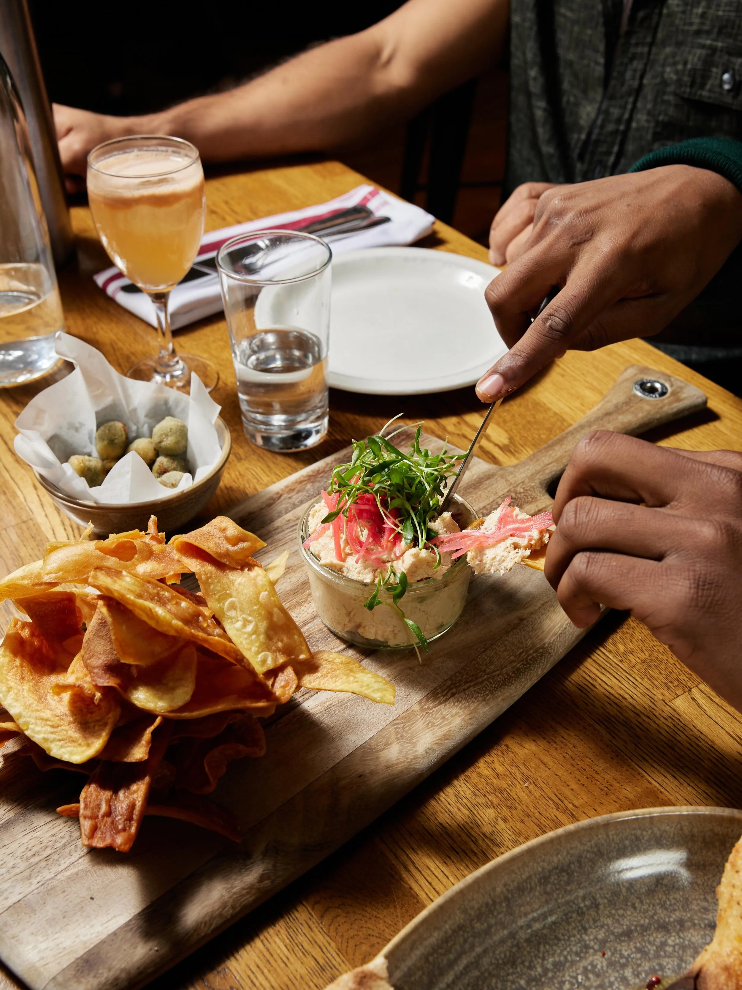 Seasonally, in all the ways. Now accepting reservations for Graduation &amp; Father&rsquo;s Day. Don&rsquo;t see what you&rsquo;re looking for online? Send us a note to inquiry about availability: info@stoneburnerseattle.com

#seattlerestaurants #wha