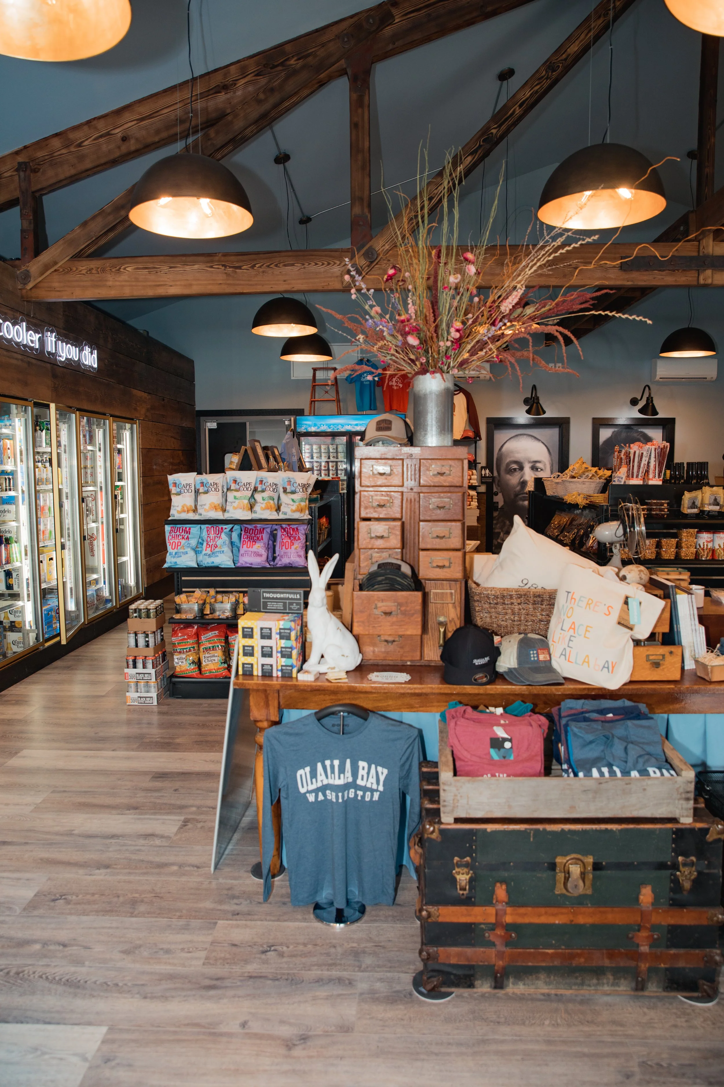 Olalla Bay Market & Landing