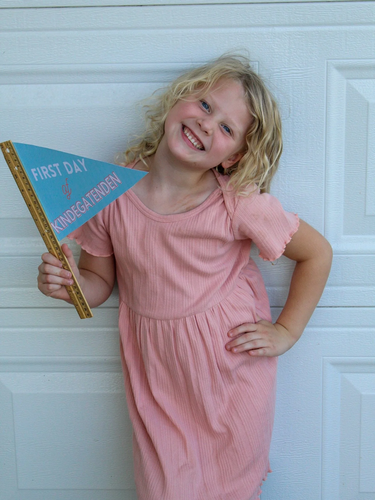 Better late than never 😆 Planned on starting school last week like we normally do, but covid made its rounds through all of us, so as both the teacher and the principal, I made the call to push back the start date to this week. 😉
We had a great fi