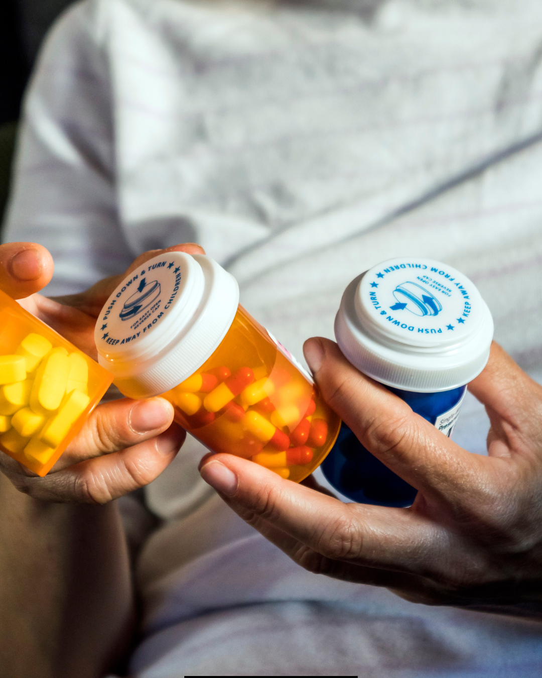 Breastfeeding &amp; Medications: What’s Safe, What’s Not, and How to Check