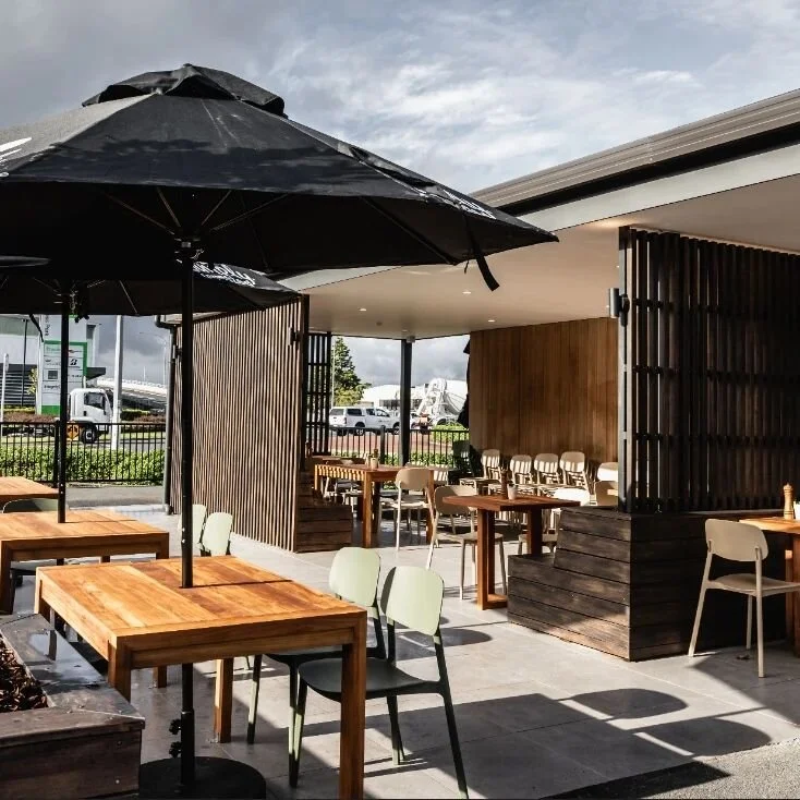 Make the most of this weather in our amazing outdoor space 🙌🏼☀️