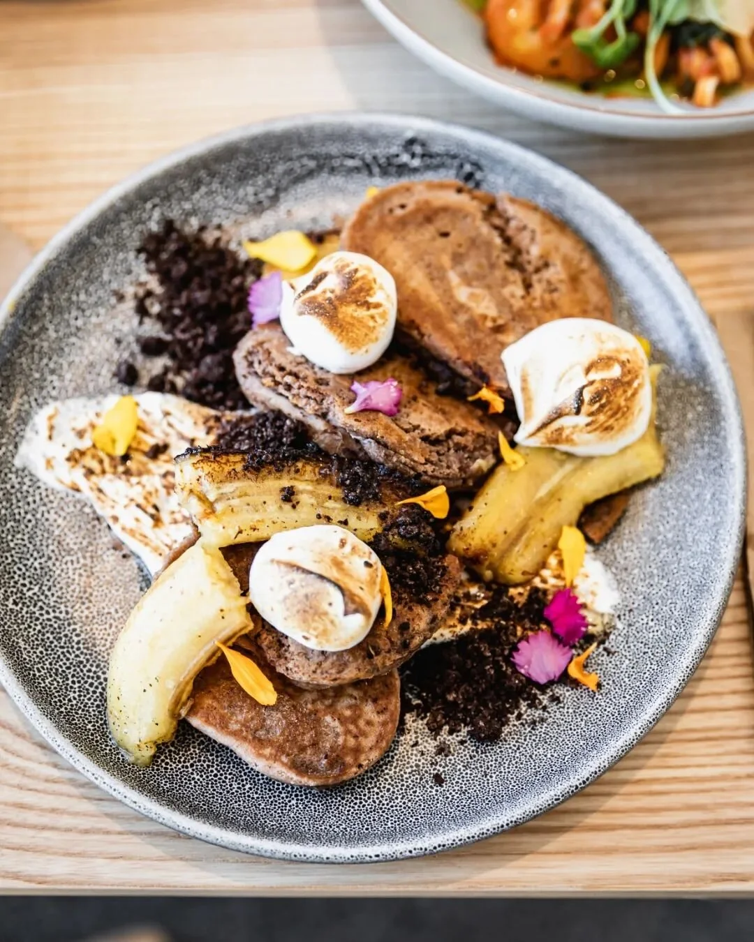 If you're a sweet breakfast kind of person then our s'mores pancakes are for YOU 🙌🏼 house made toasted marshmallow, chocolate biscuit crumb, maple and caramelised banana, honestly makes our mouths water just thinking about them 🤤