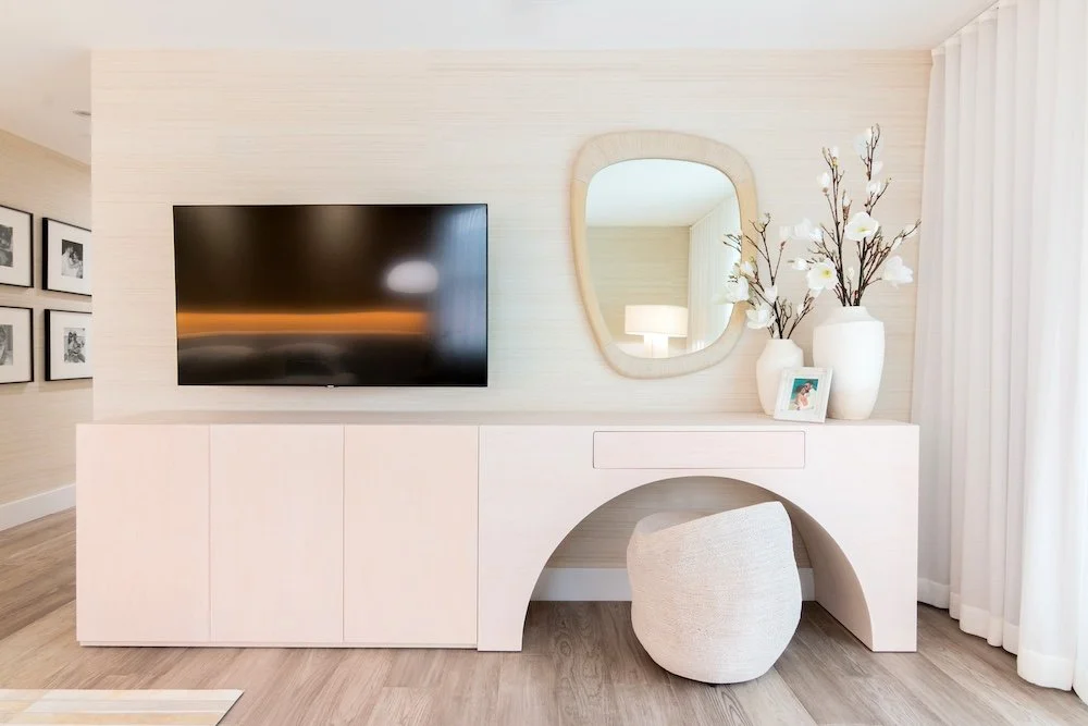 vanity-neutral-modern-chair-tv-mirror.jpg
