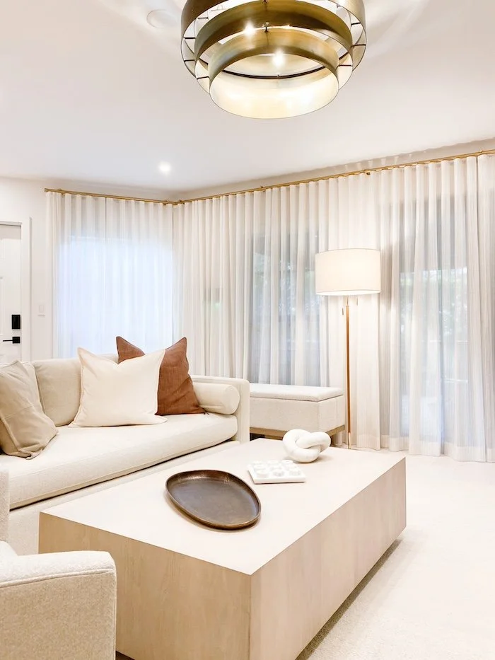 bright-living-room-neutral.jpg