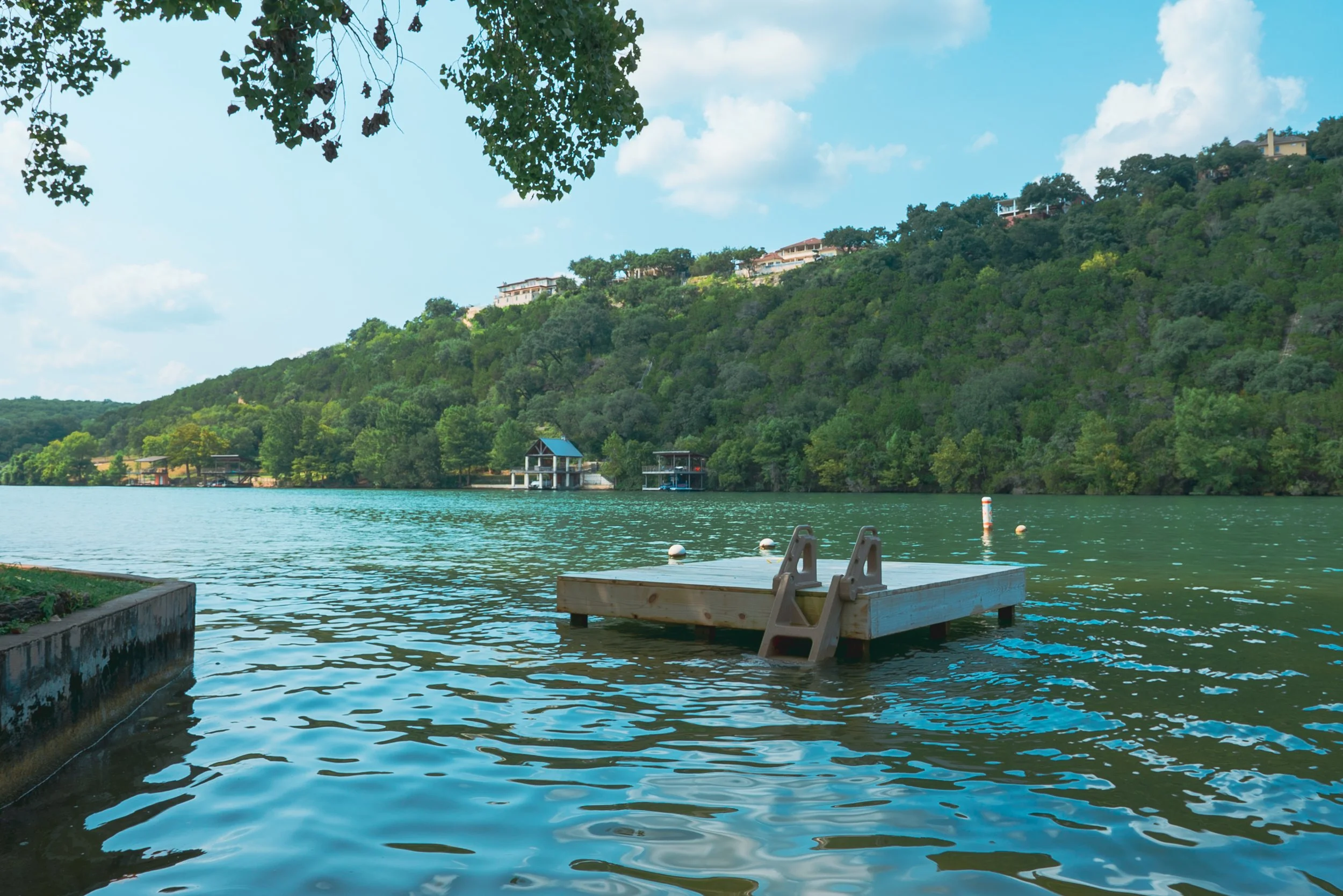 What are the average home prices in Cuernavaca Austin TX?  