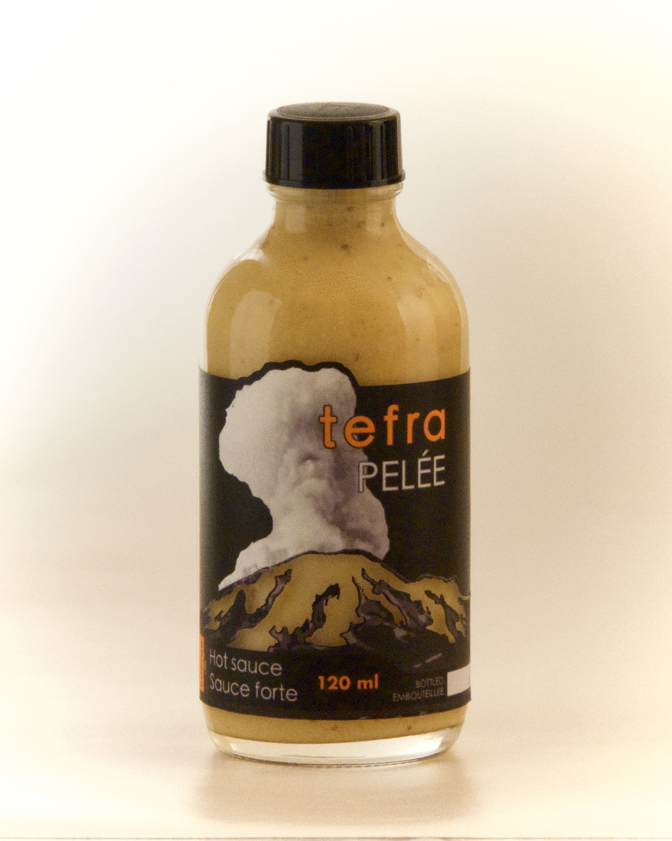 Pelée Bottle Front.jpeg
