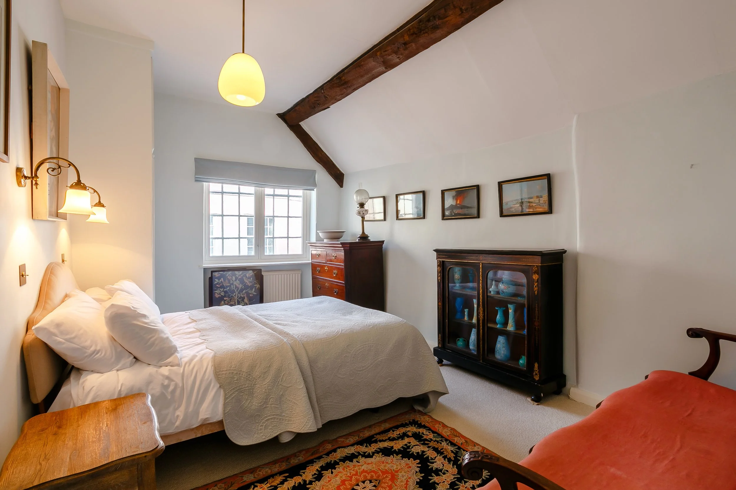 8492197-interior09.jpg