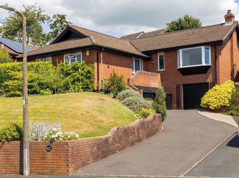 69 Charlton Rise, Ludlow, Shropshire, SY8 1ND