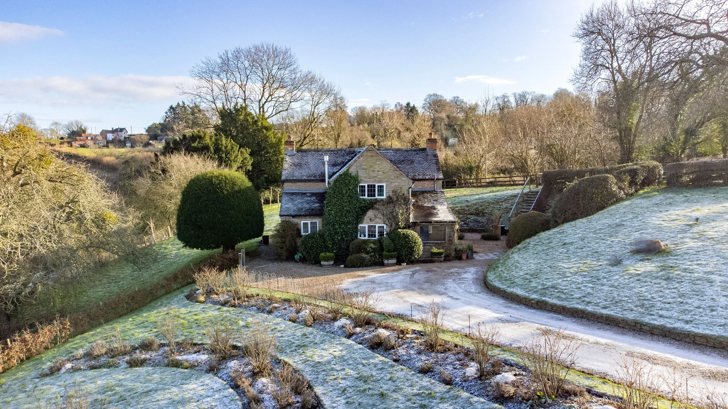 Yew Tree Cottage, Bull Ring, Hayton’s Bent, Ludlow, SY8 2AX