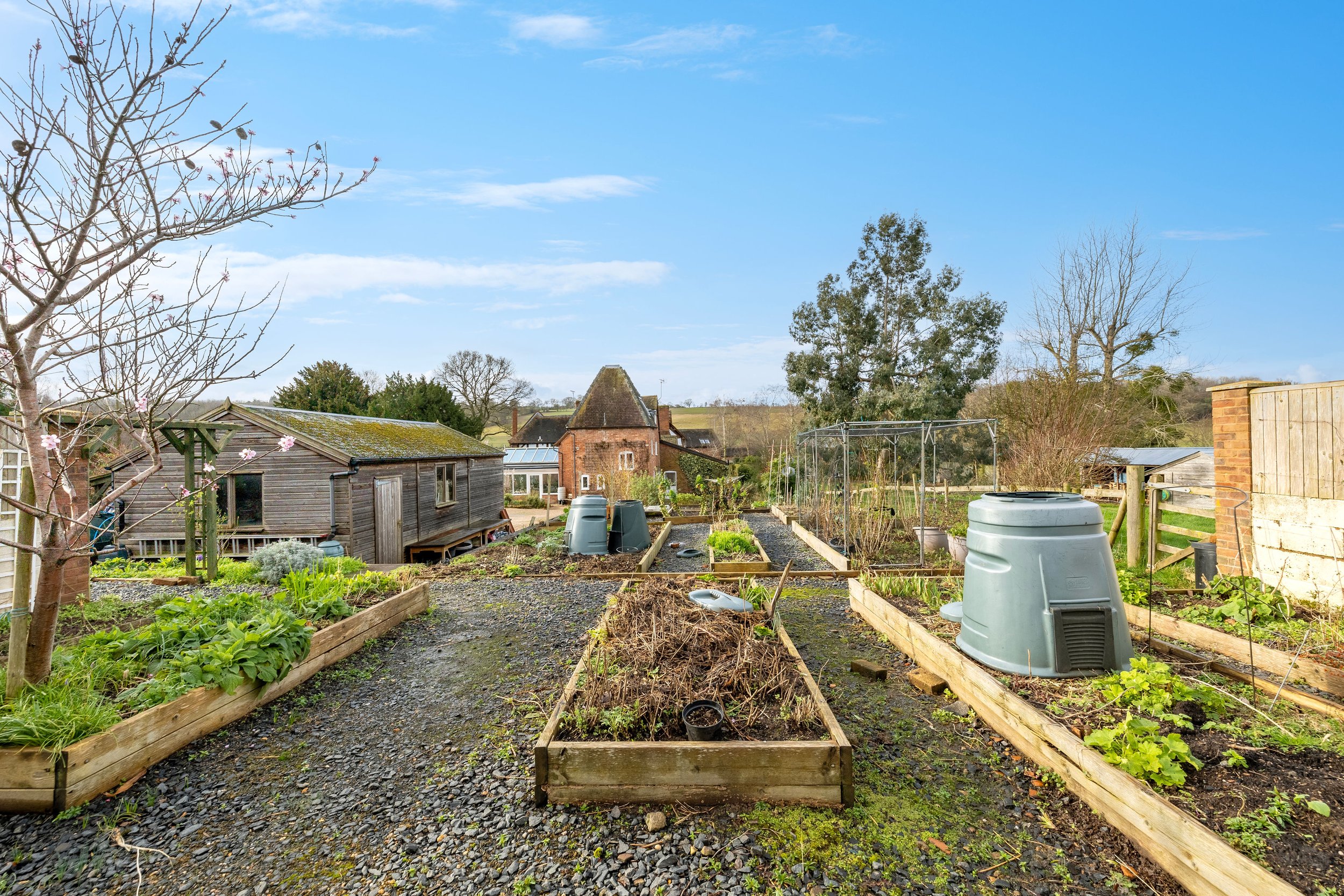 0615ExteriorsLowerRedwood,St.Michaels,TenburyWells,WR158TL-16 - Copy.jpg