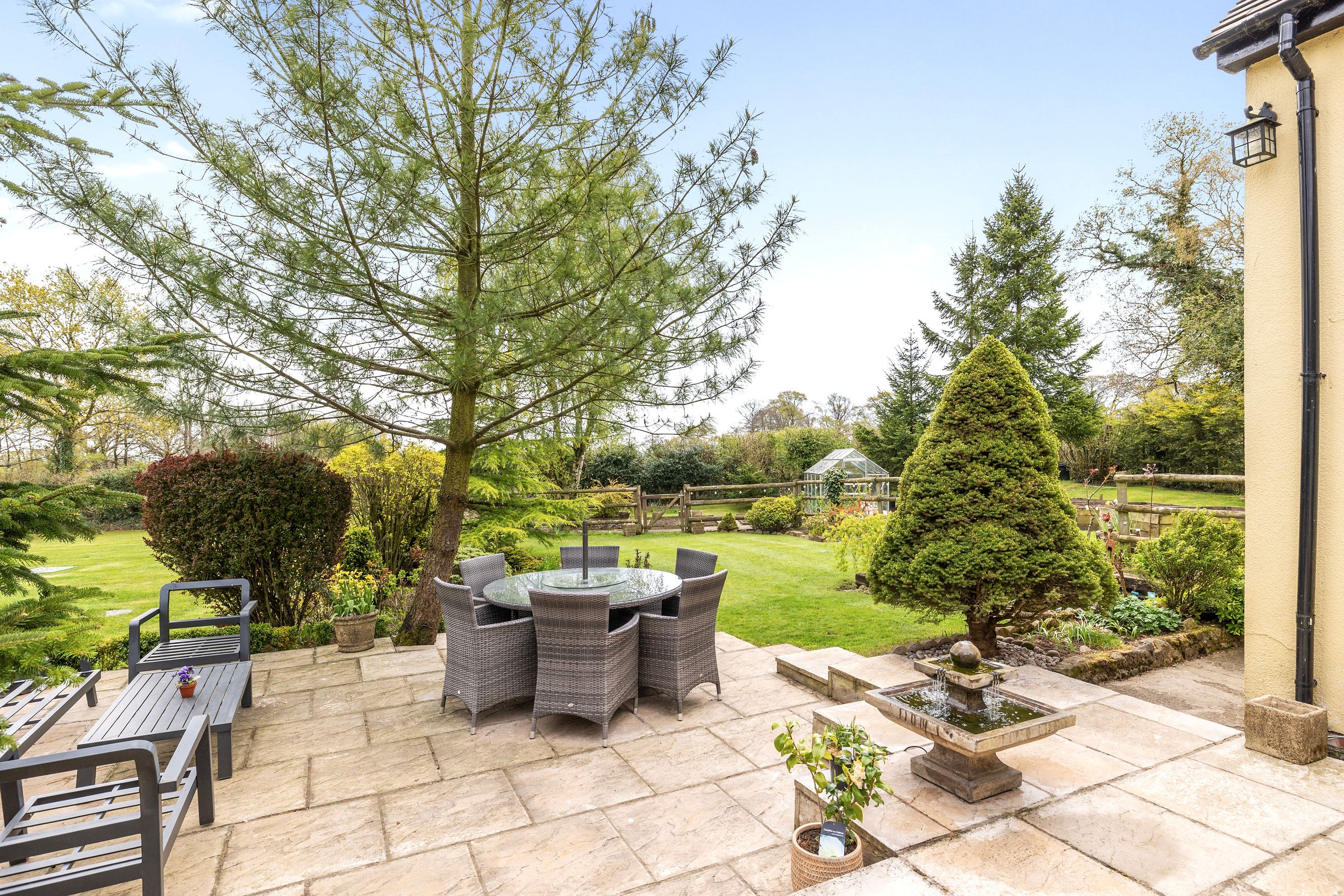 1028StockhallCottage-14.jpeg
