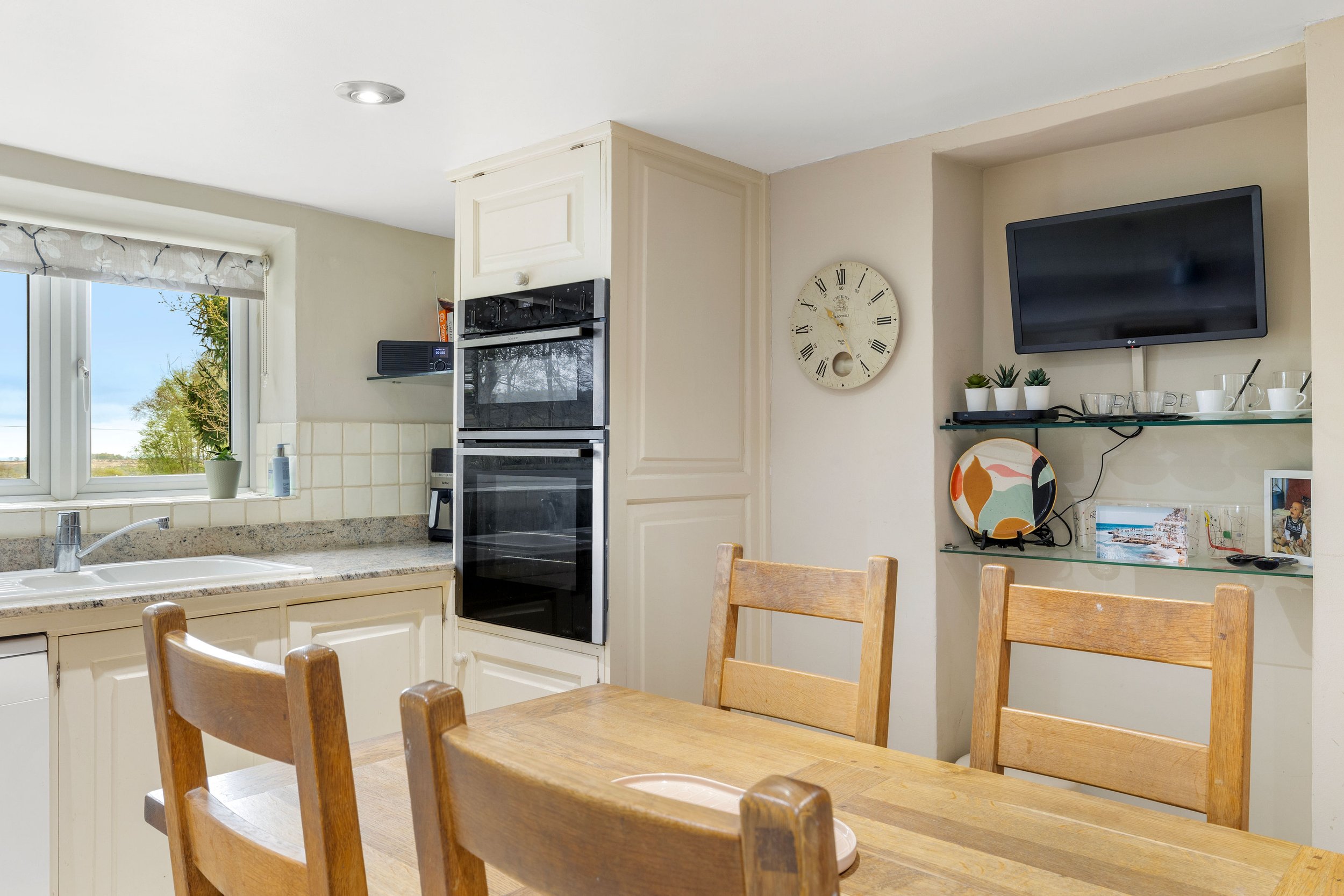 1028StockhallCottage-23.jpeg