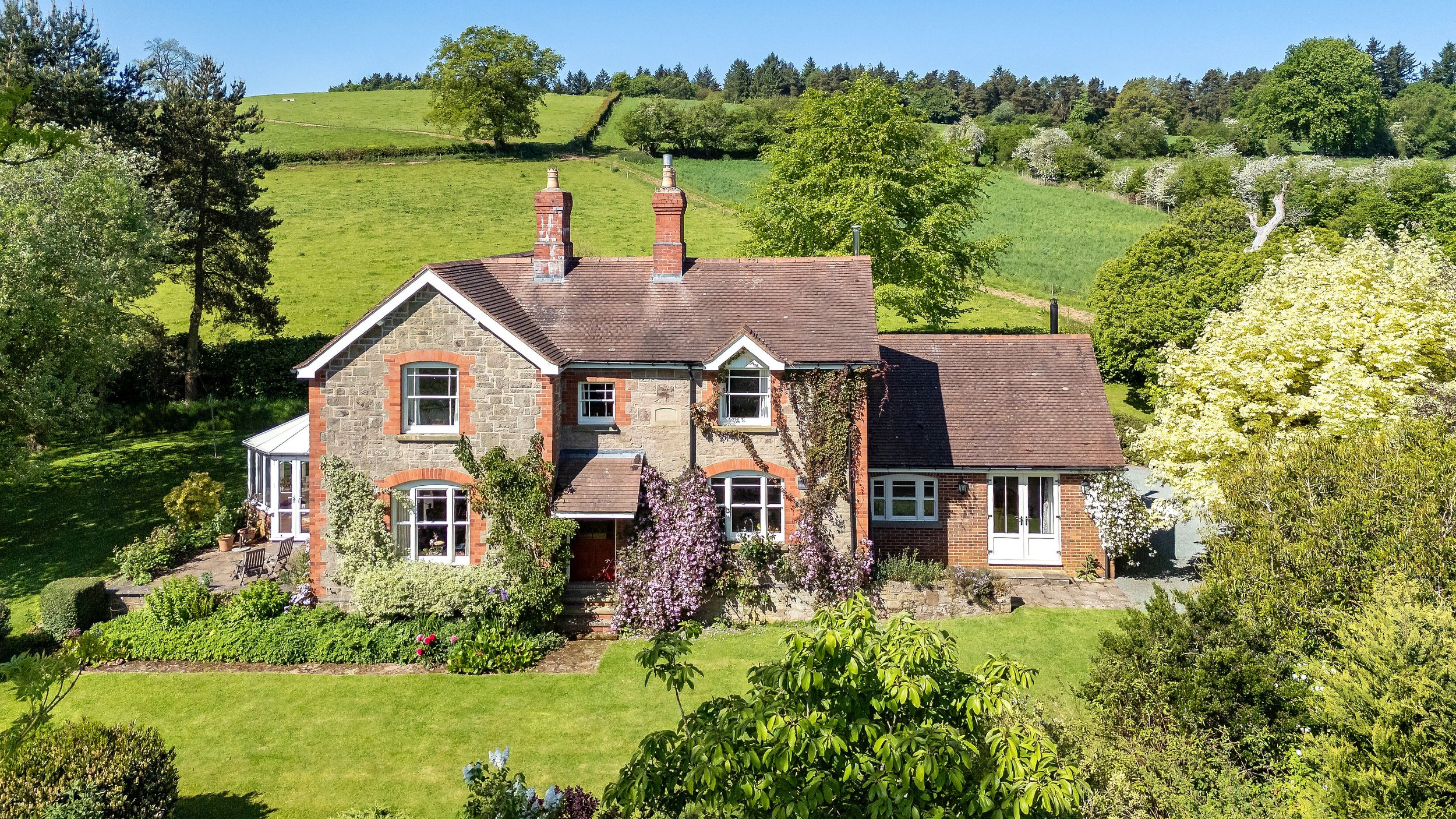 1073BlackVennHouse-17.jpeg