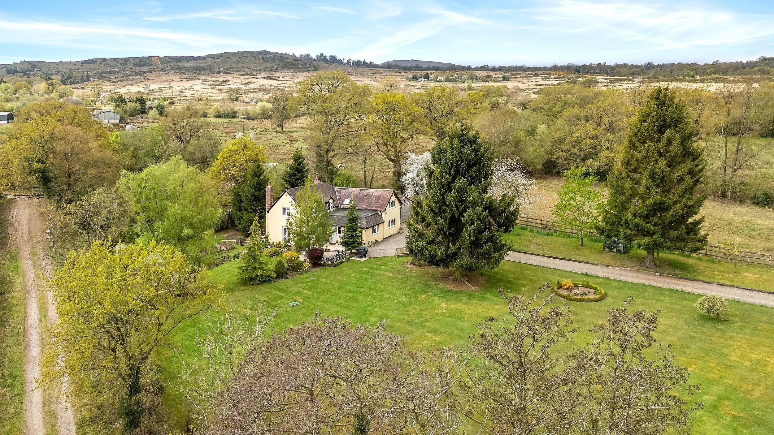 1028StockhallCottage-04.jpeg