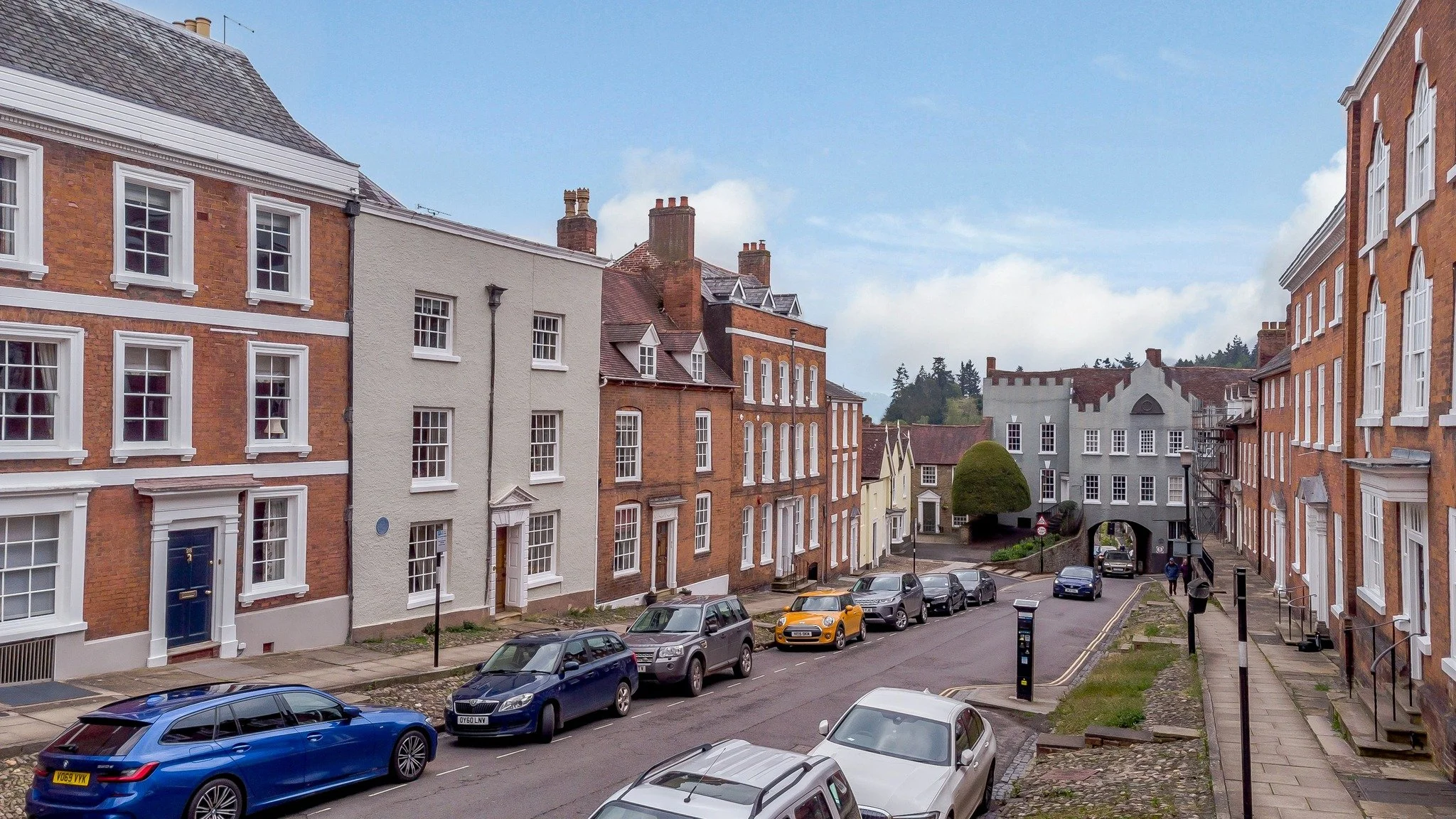 Very interesting to see the below article on the BBC website. Something must be done to quicken the process; I have lots of thoughts! 

https://www.bbc.co.uk/news/articles/cy0v7zwp0dlo.amp 

#Property #EstateAgents #Conveyancing #Shropshire #Ludlow