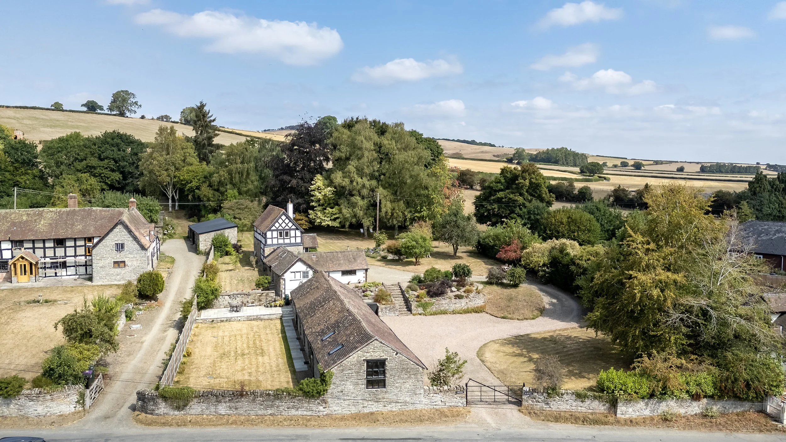 mw2025-14 the old granary-11.jpeg