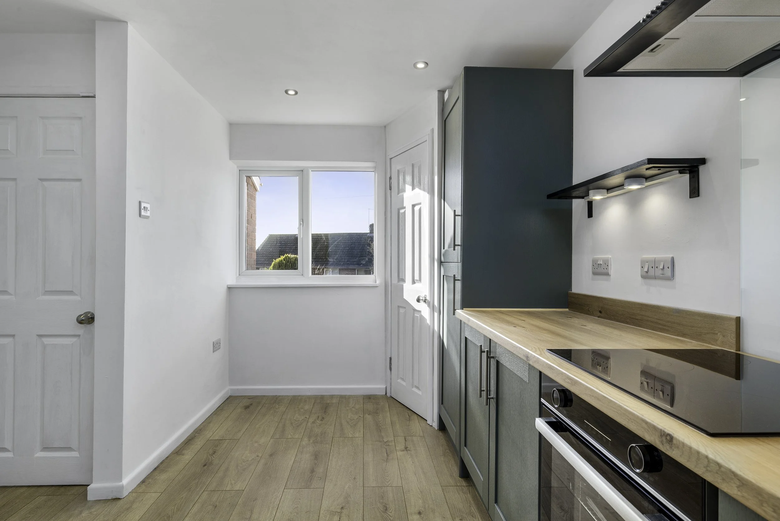 mw2026-04-9 housman crescent-31.jpg