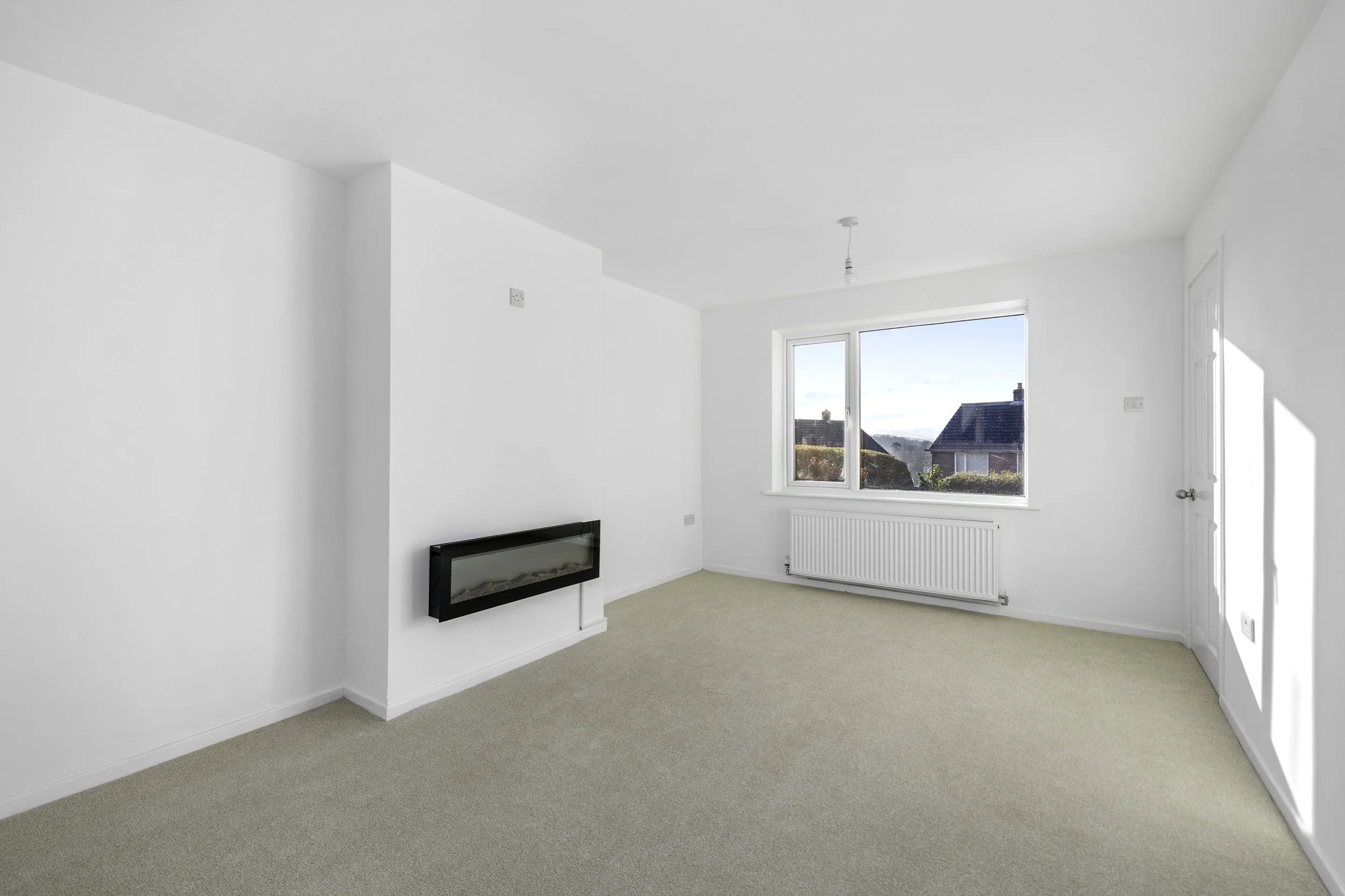 mw2026-04-9 housman crescent-20.jpg