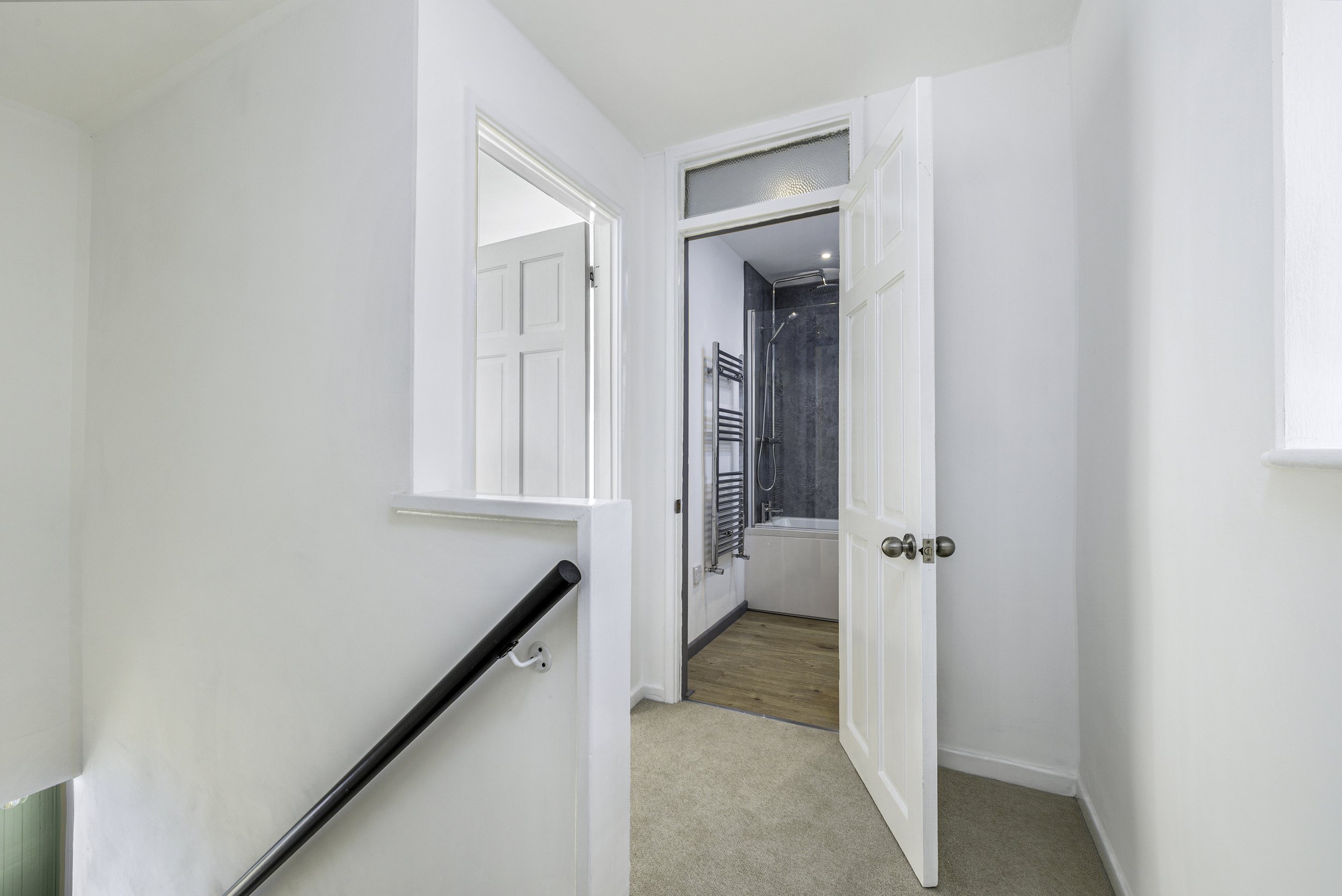 mw2026-04-9 housman crescent-27.jpg