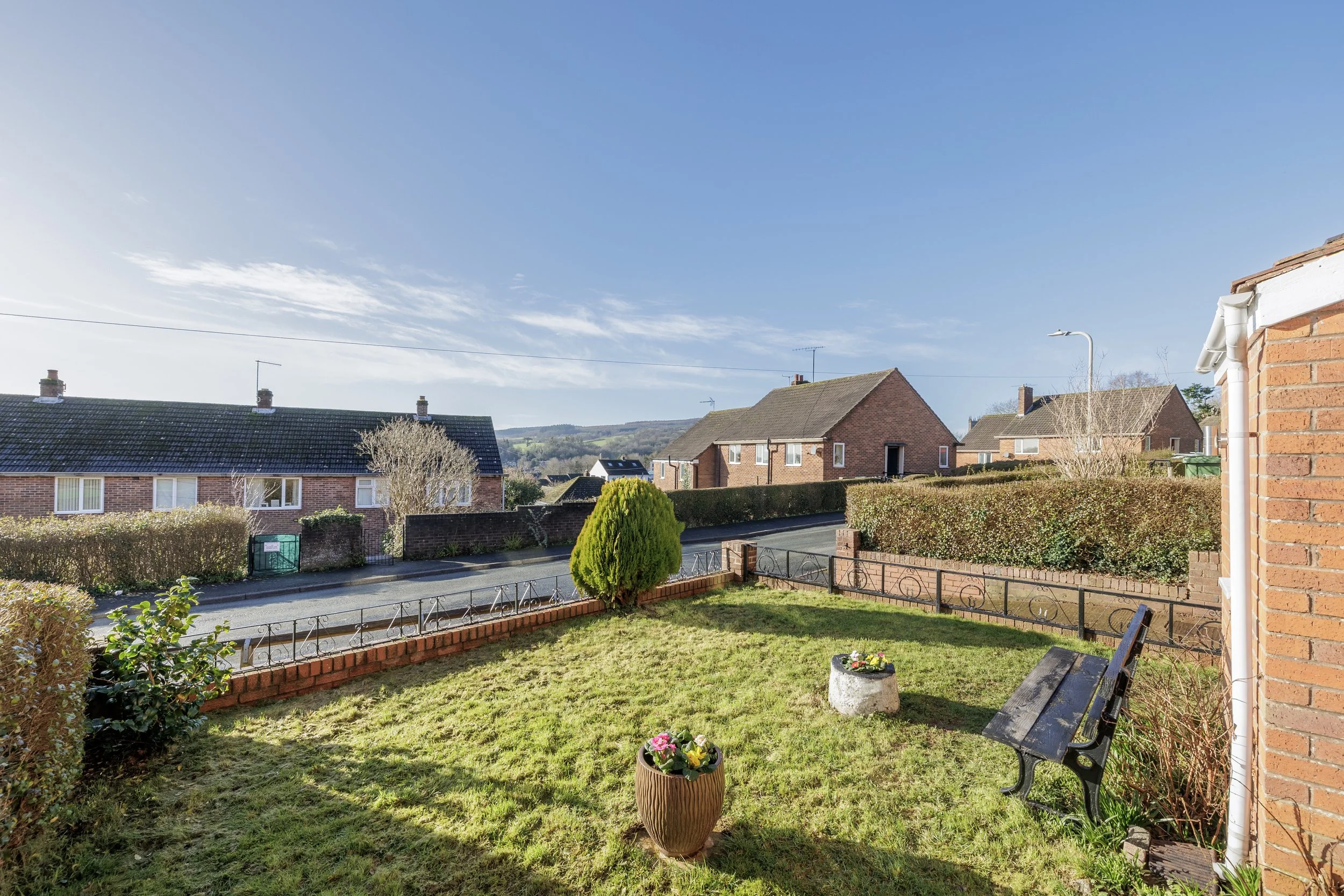 mw2026-04-9 housman crescent-07.jpg