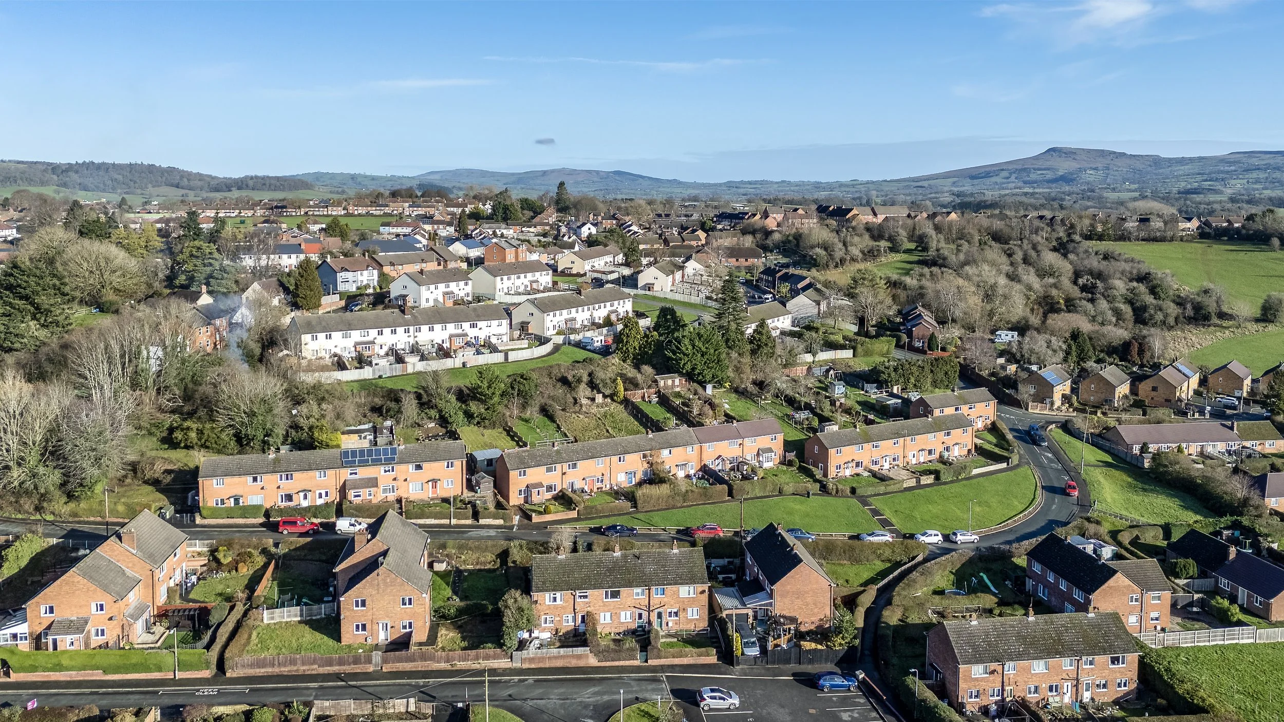 mw2026-04-9 housman crescent-17.jpg