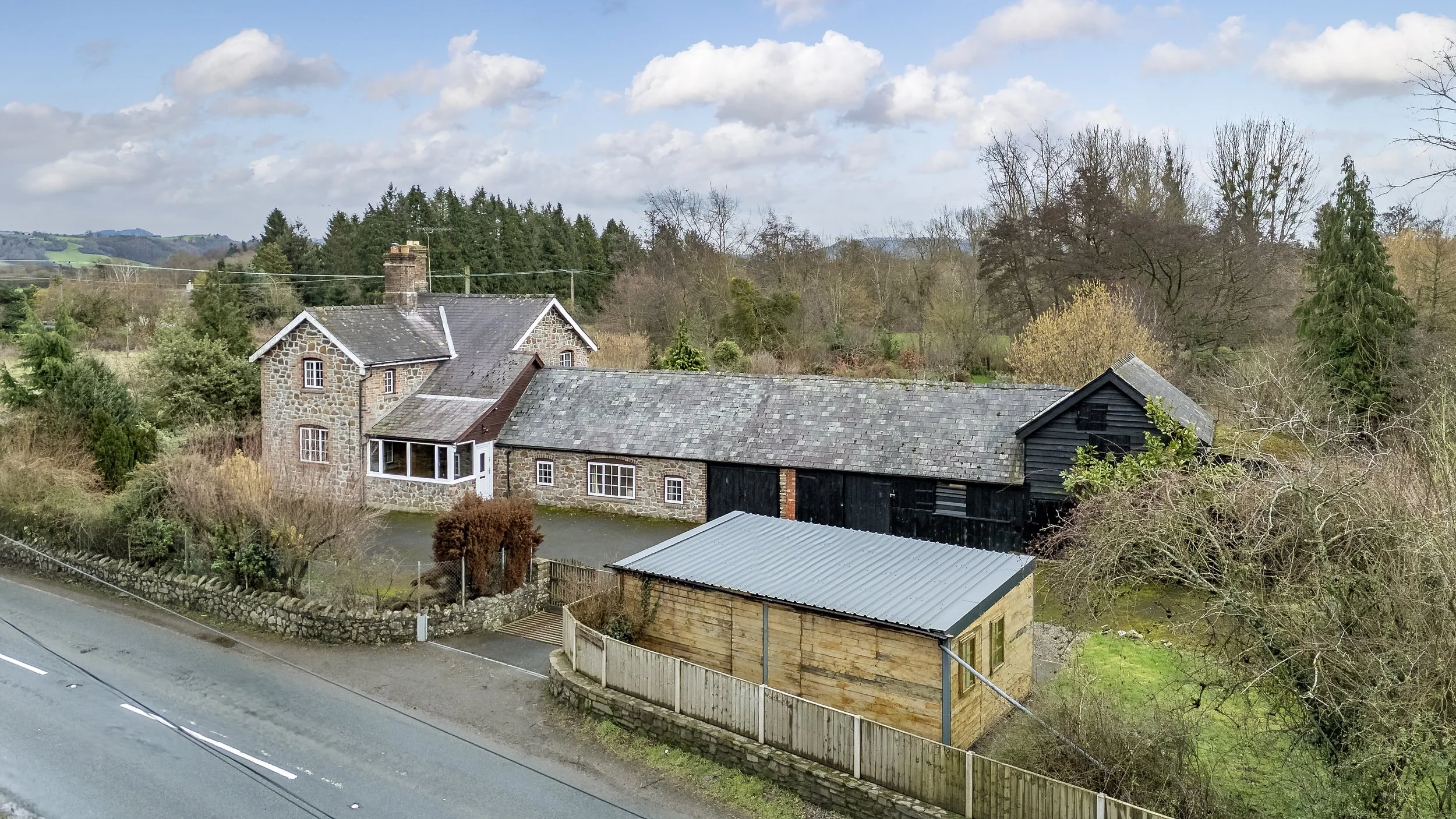 mw2026-07-old smithy-01.jpg