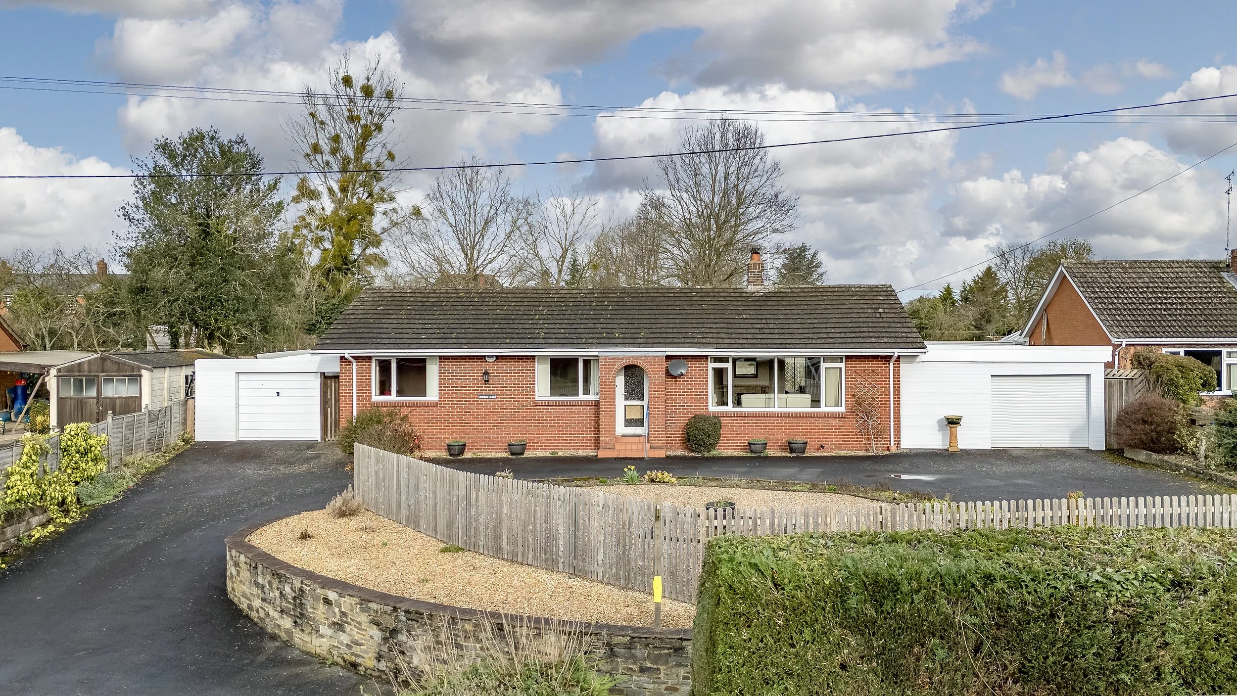 Cherrytrees, Wyson, Brimfield, Ludlow, Herefordshire, SY8 4NL 