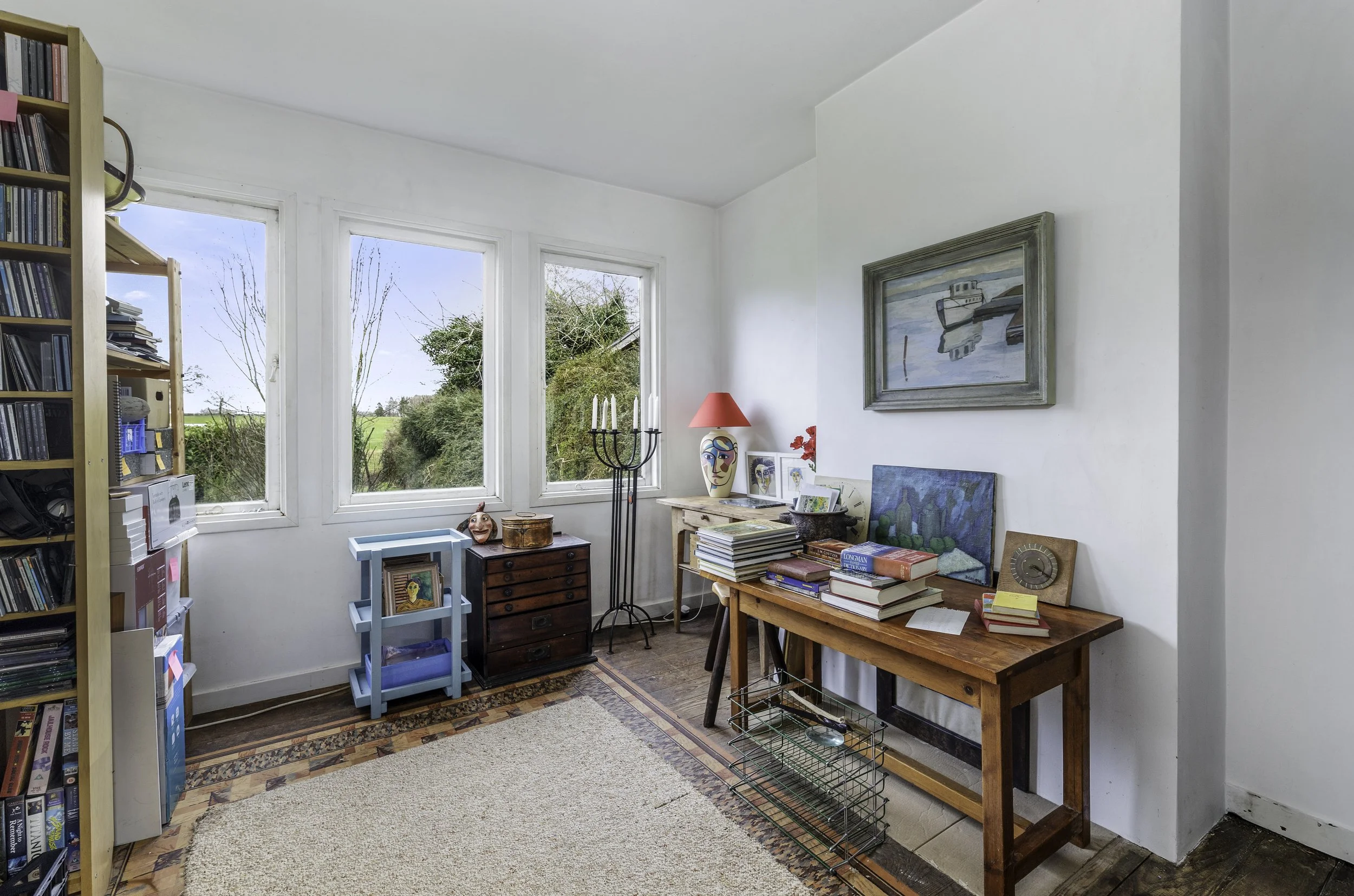 mw2026-11-1 peaton strand cottage-19.jpg