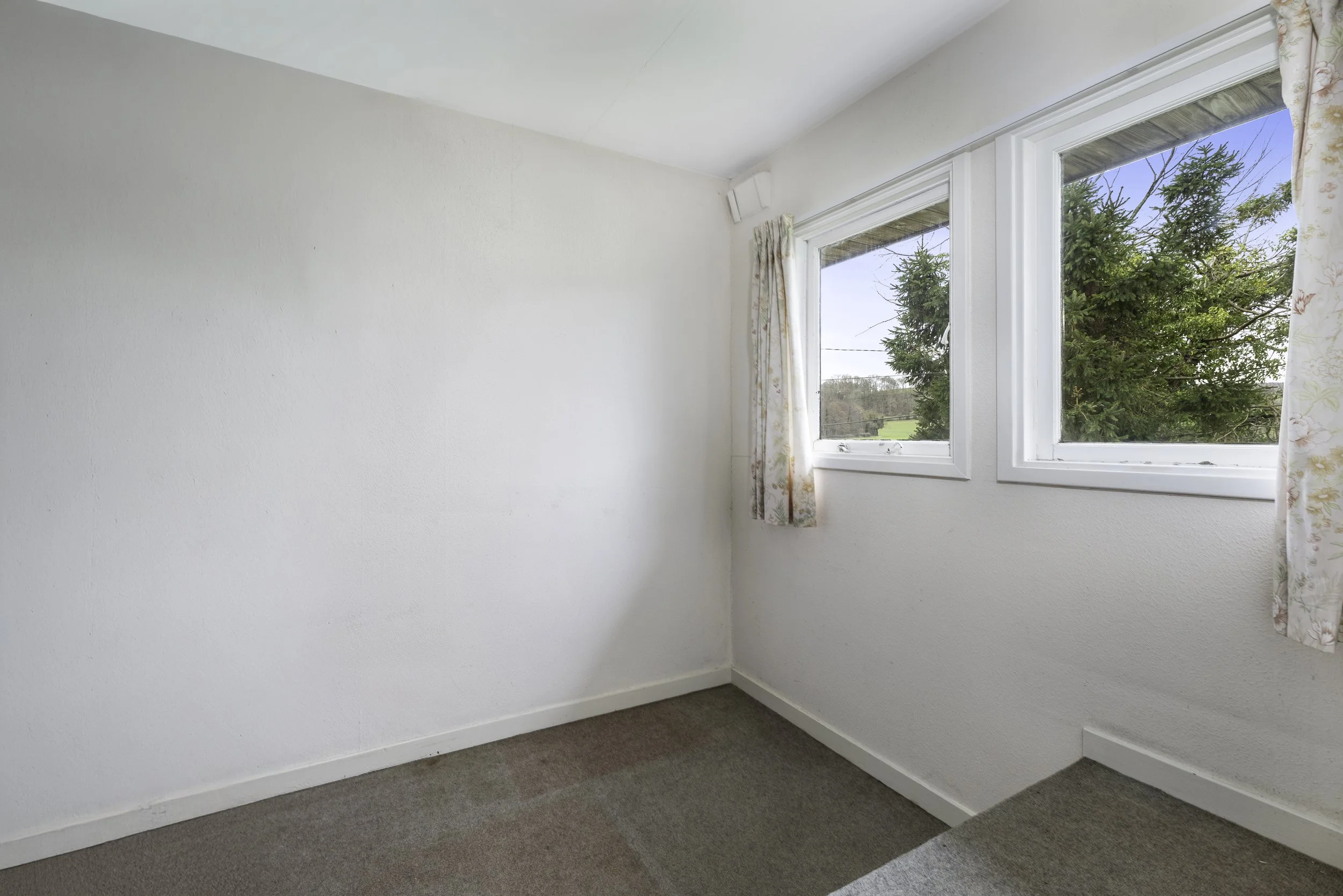 mw2026-11-1 peaton strand cottage-17 - Copy.jpg