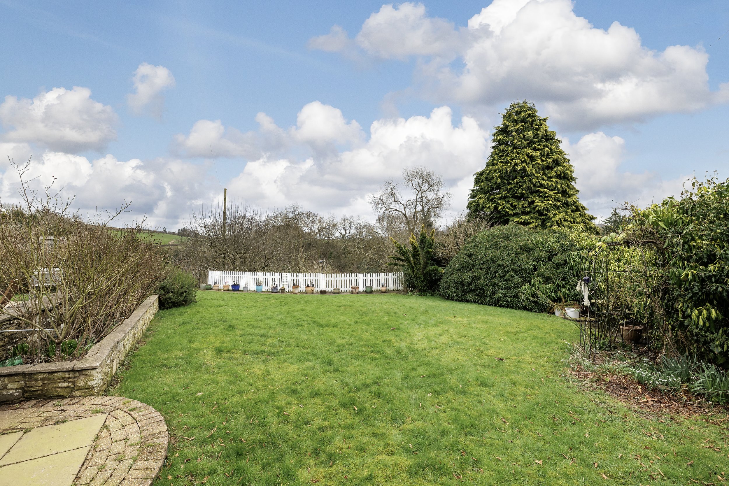 22_mw2026-10-hill view-41.jpg