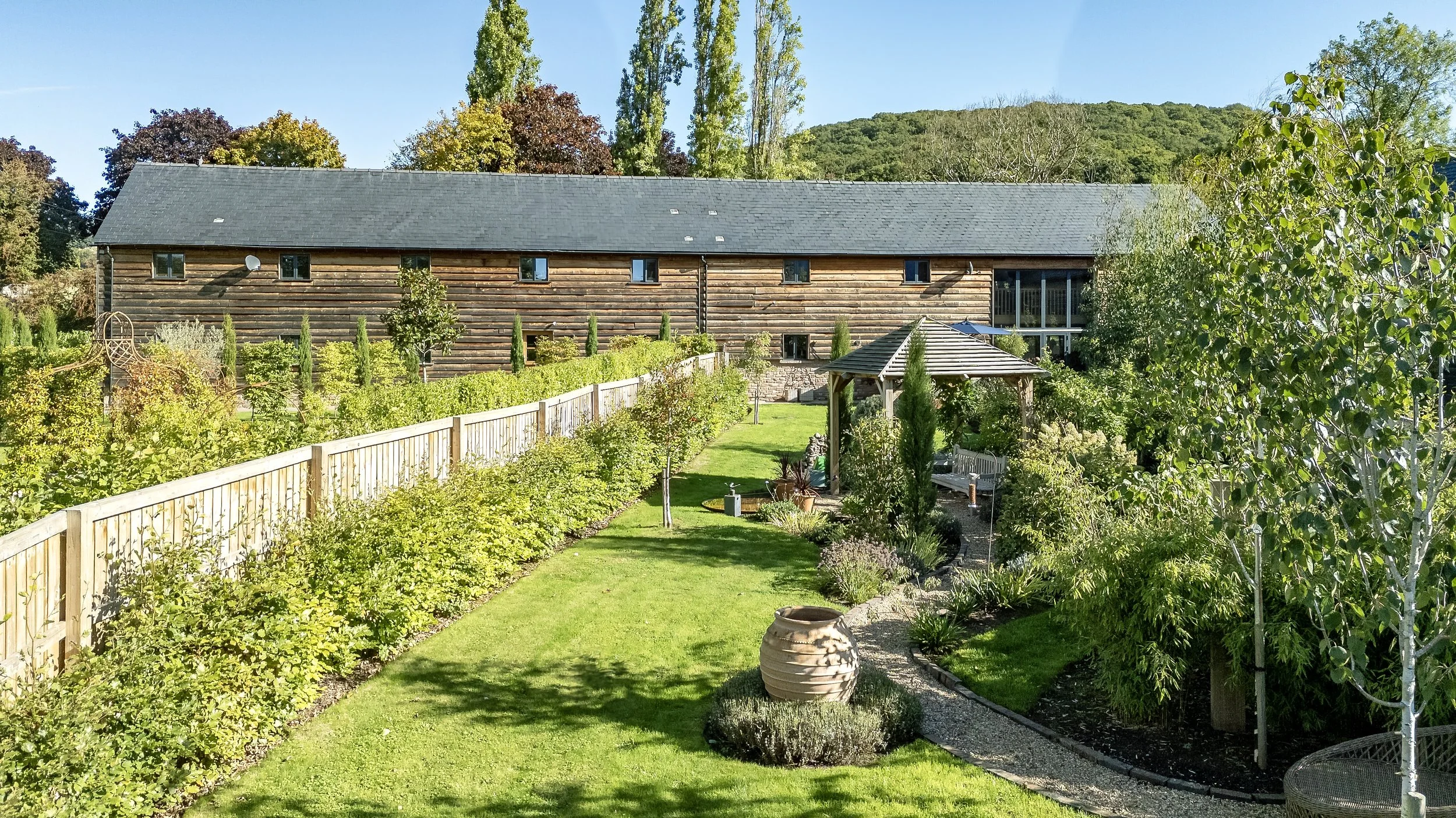 9_mw2025-22-2 lower derndale barns-43.jpg