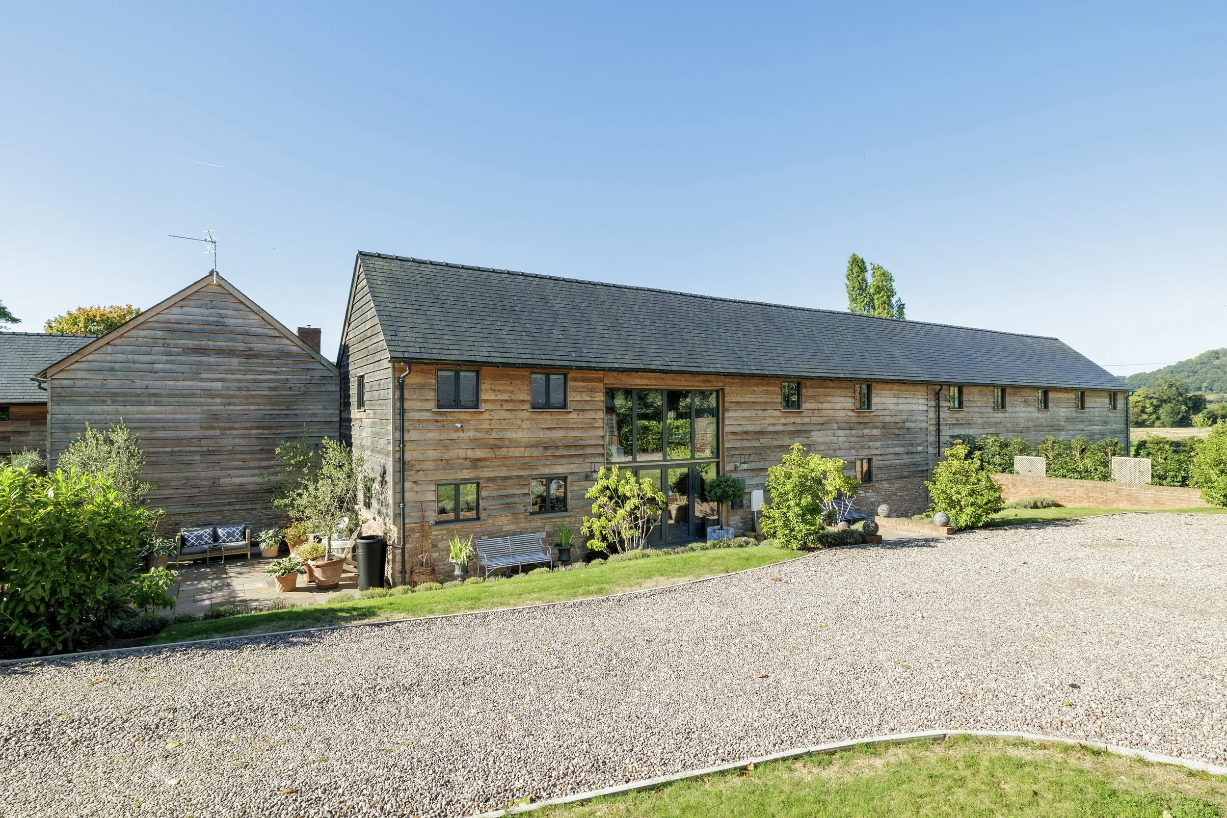 13_mw2025-22-2 lower derndale barns-47.jpg