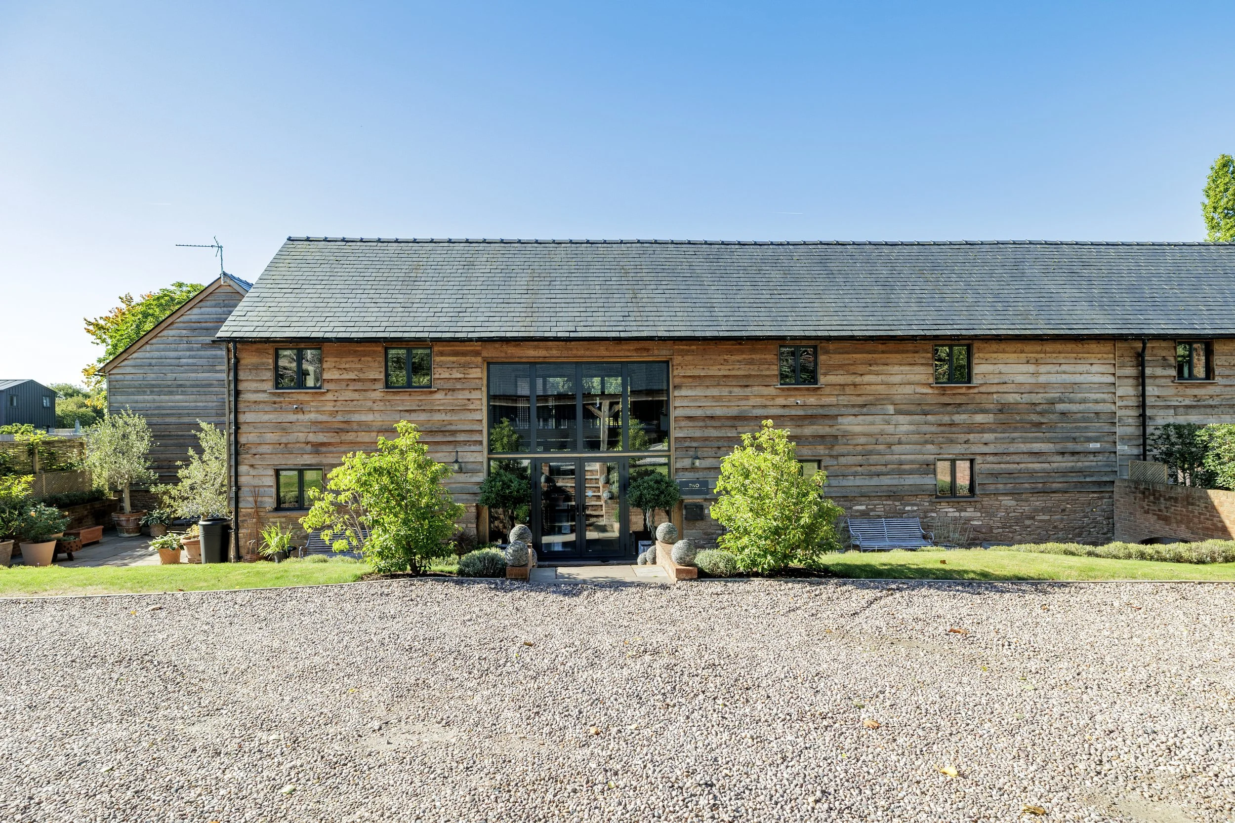 14_mw2025-22-2 lower derndale barns-48.jpg