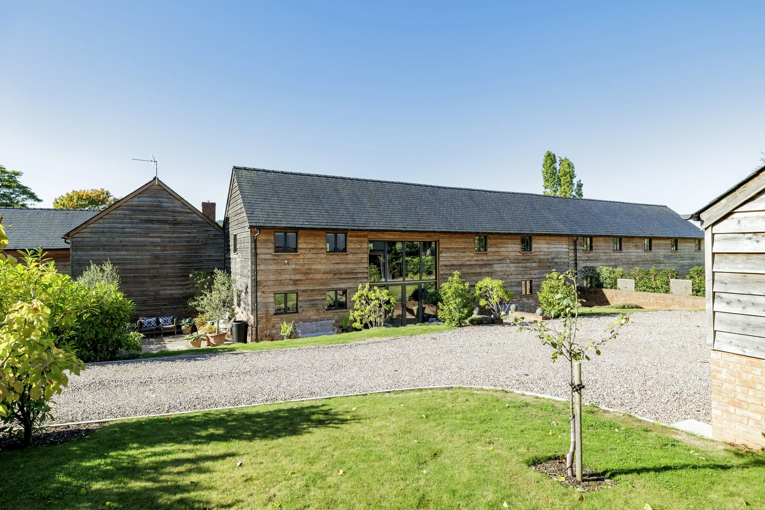 15_mw2025-22-2 lower derndale barns-49.jpg